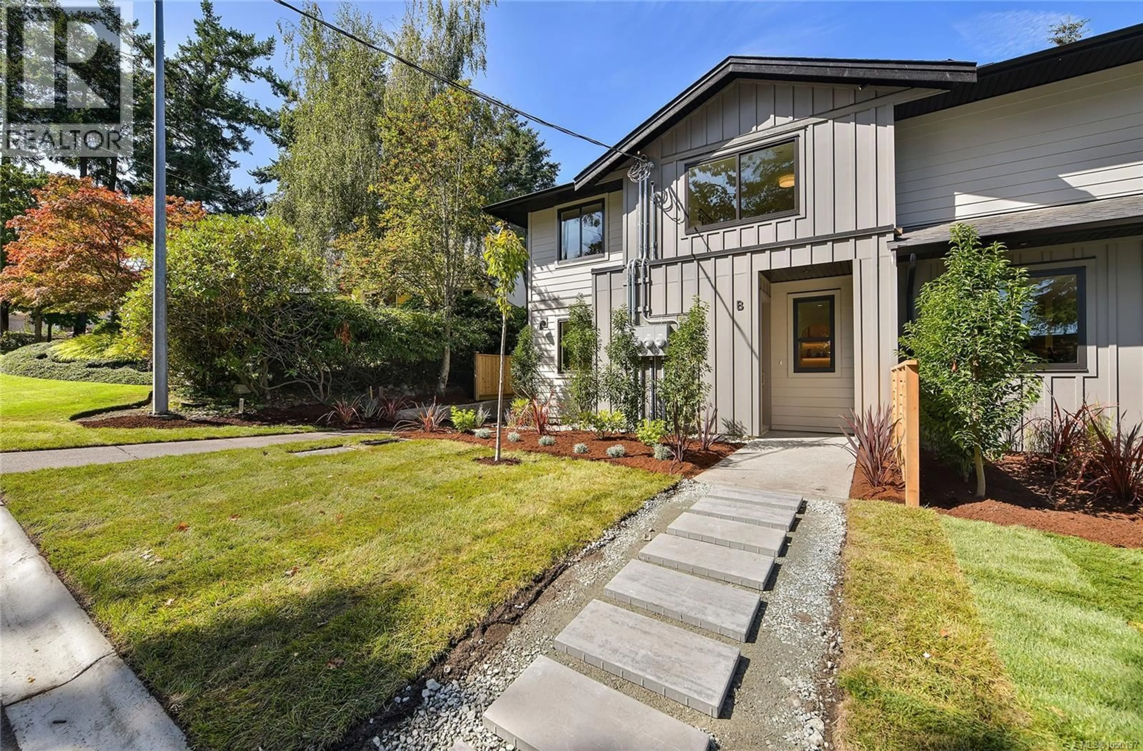 Home with brick exterior material, street for 2 - 4430 SHORE WAY, Saanich British Columbia V8N3T9