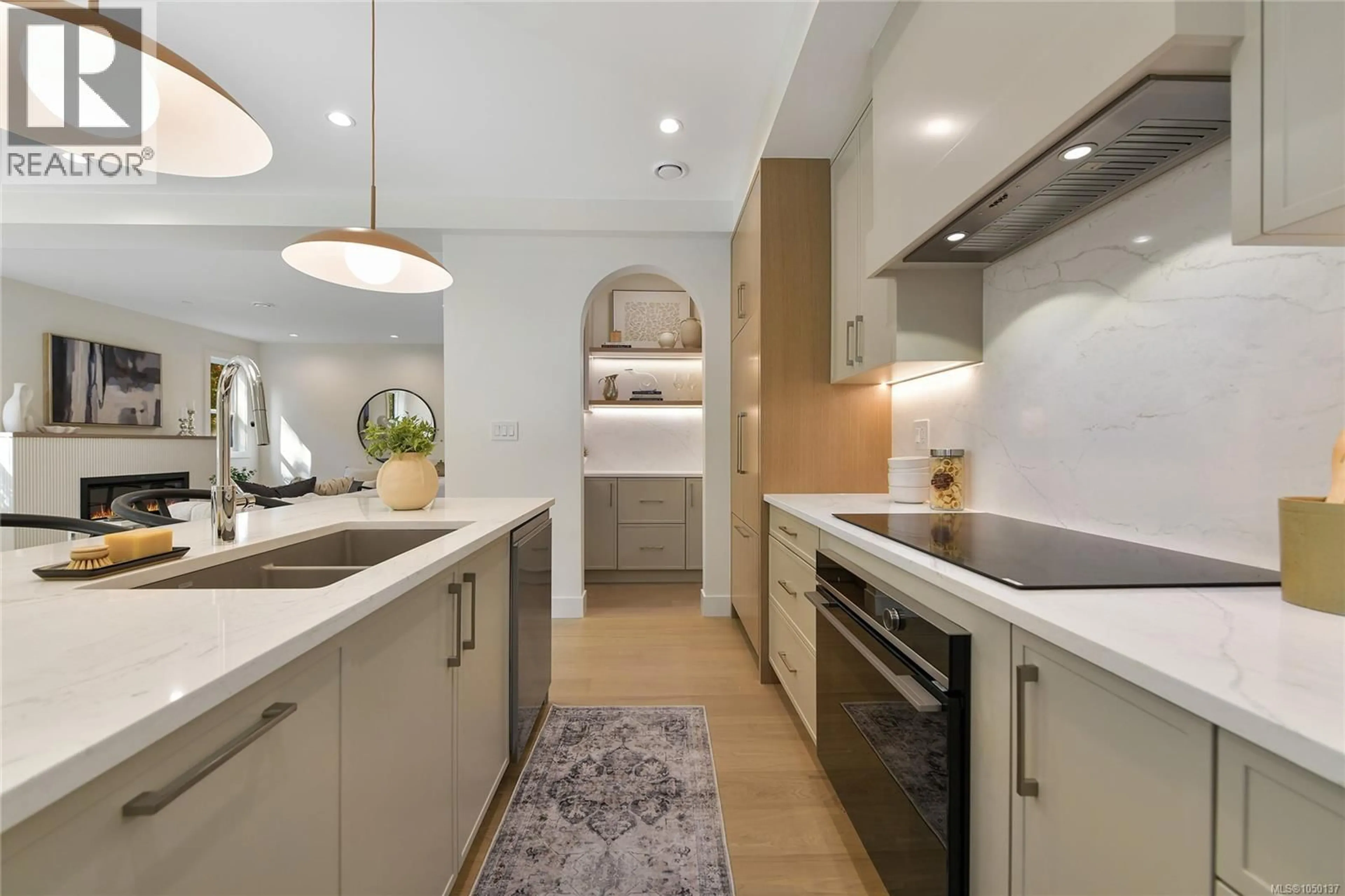 Contemporary kitchen, unknown for 2 - 4430 SHORE WAY, Saanich British Columbia V8N3T9