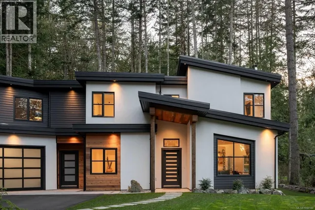 1535 EAGLE WAY, North Saanich 3