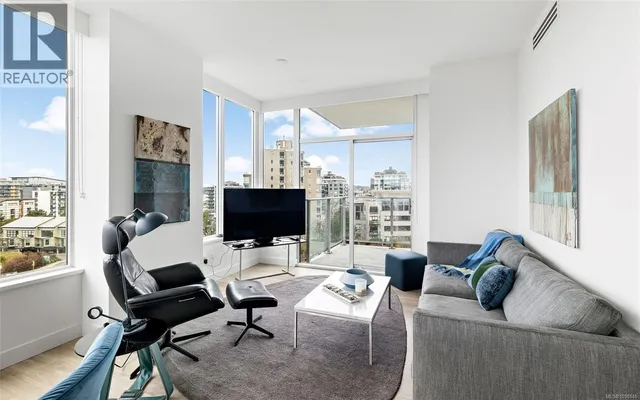 705 - 60 SAGHALIE ROAD, Victoria 5