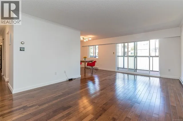 304 - 1039 LINDEN AVENUE, Victoria 5