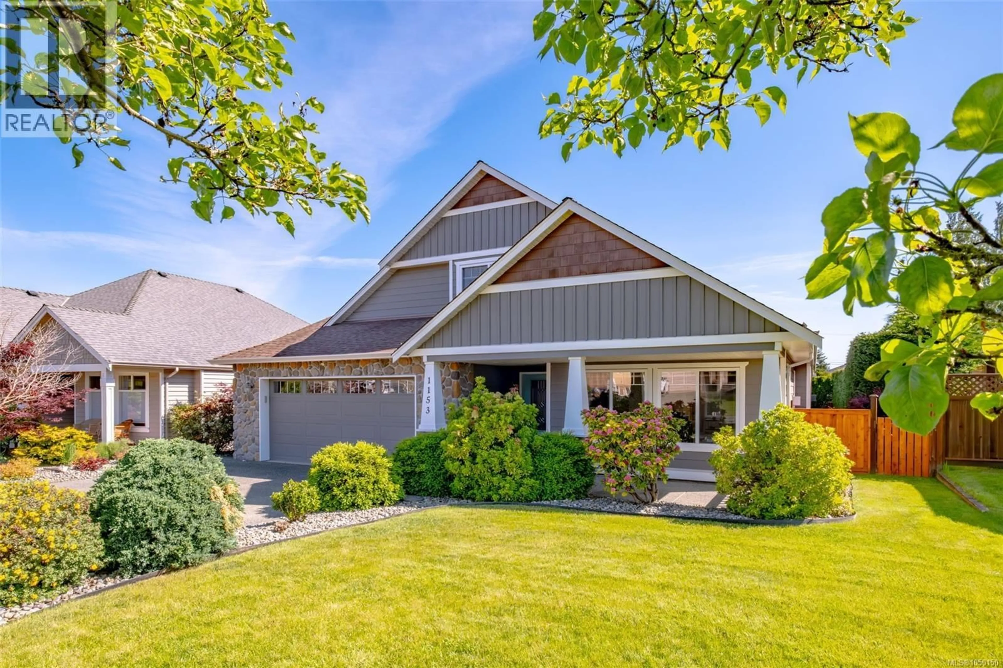 Home with vinyl exterior material, street for 1153 ROBERTON BOULEVARD, Parksville British Columbia V9P2R6