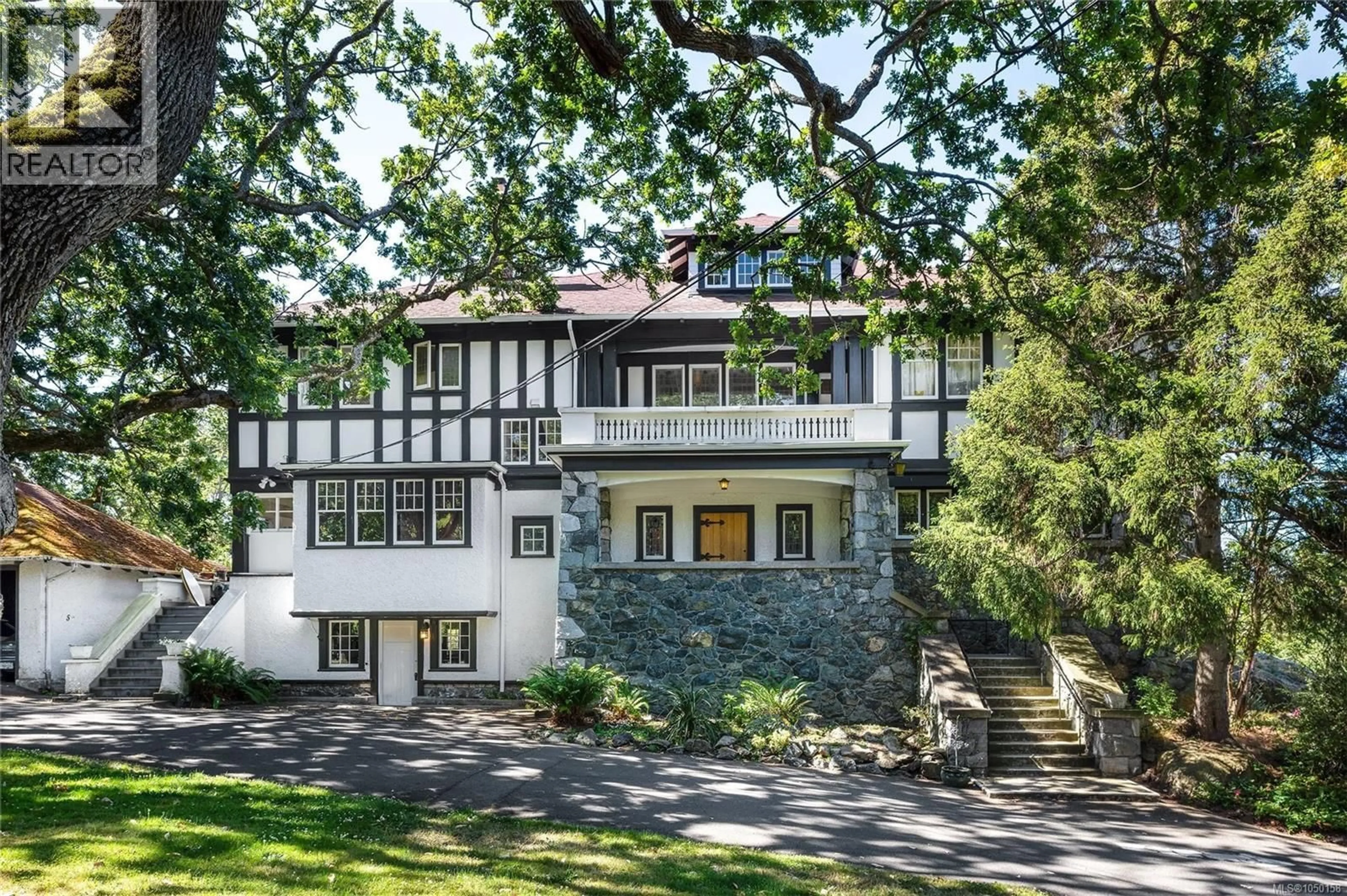 Unknown for 515 FOUL BAY ROAD, Victoria British Columbia V8S4G9
