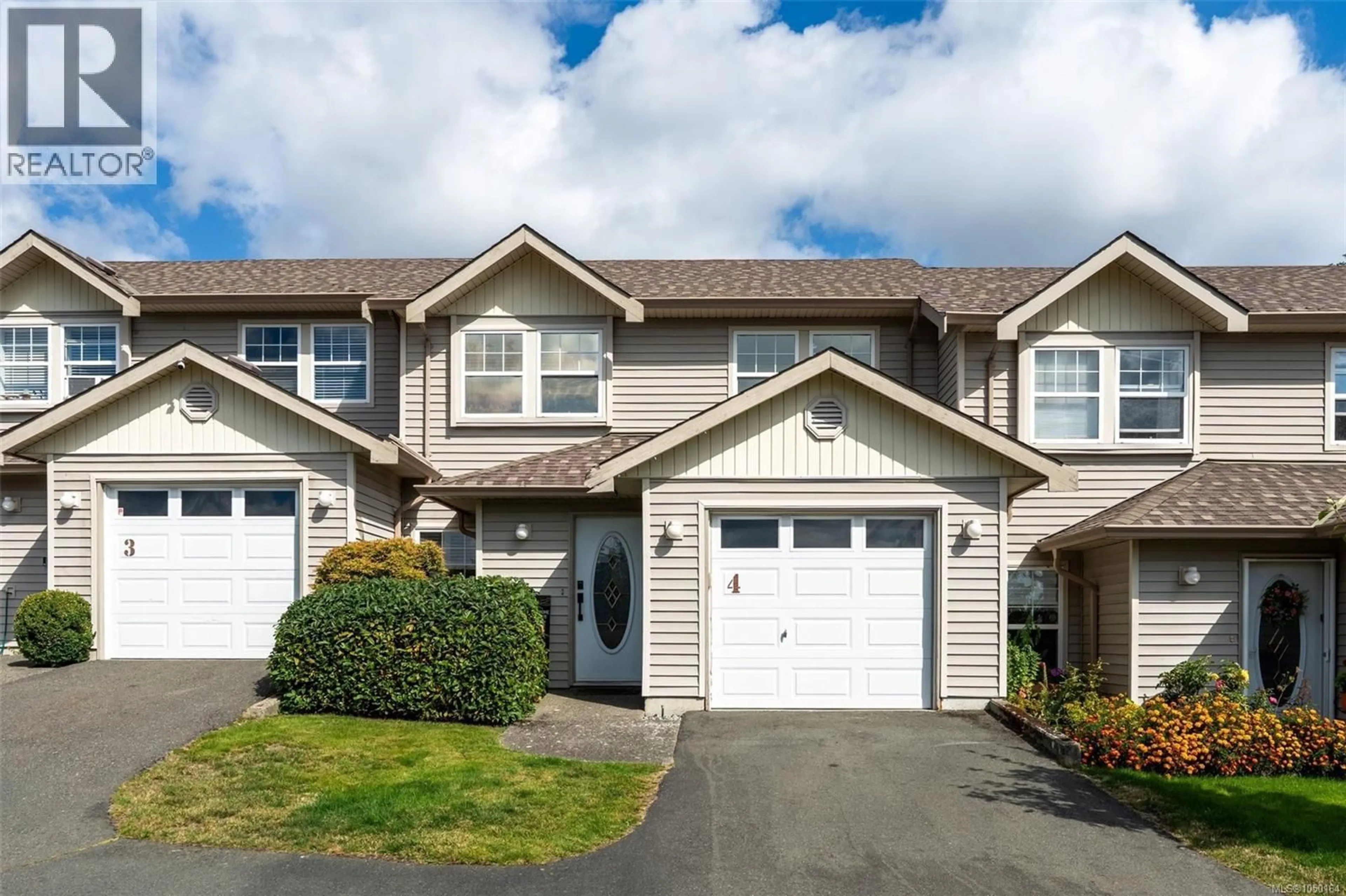 Home with vinyl exterior material, street for 4 - 2563 MILLSTREAM ROAD, Langford British Columbia V9B6N2