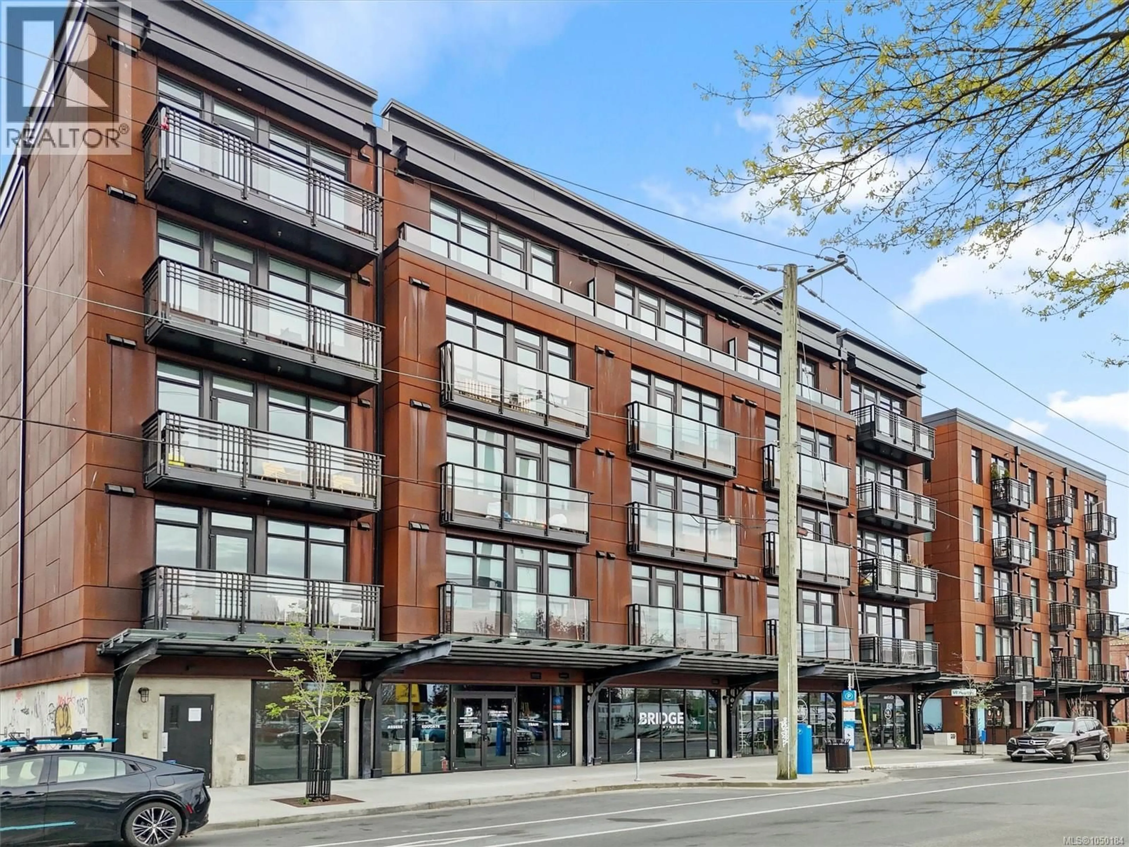 Patio, building for 306 - 515 CHATHAM STREET, Victoria British Columbia V8T1E1