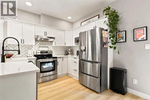 111 - 2645 MILLSTREAM ROAD, Langford 2