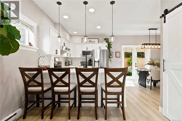111 - 2645 MILLSTREAM ROAD, Langford 5