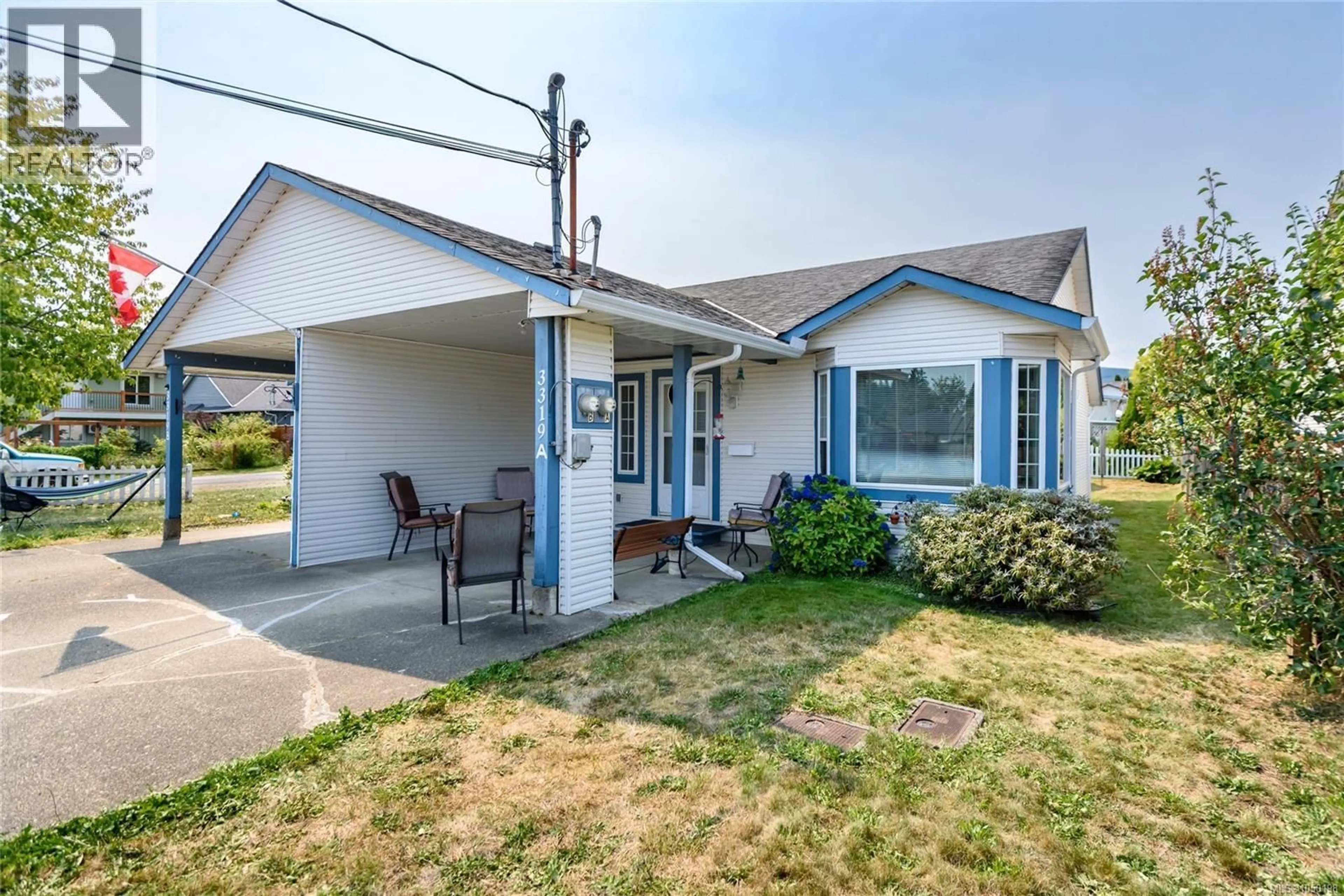 Patio, street for A - 3319 SEVENTH STREET, Cumberland British Columbia V0R1S0