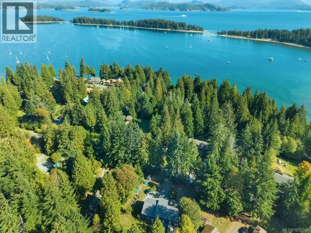 1371 HOOLEY ROAD, Quadra Island 2