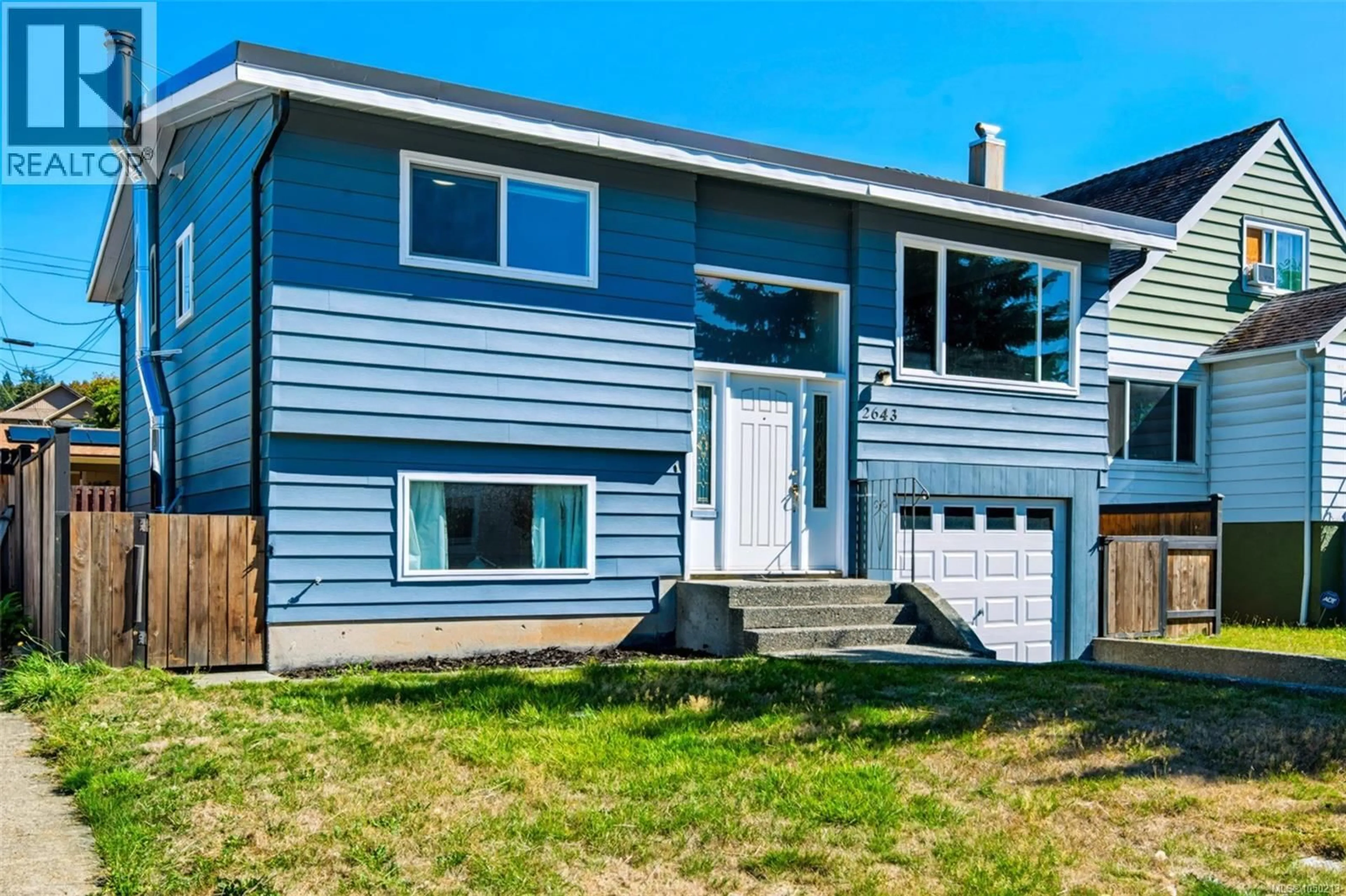 Home with vinyl exterior material, street for 2643 9TH AVENUE, Port Alberni British Columbia V9Y2M8
