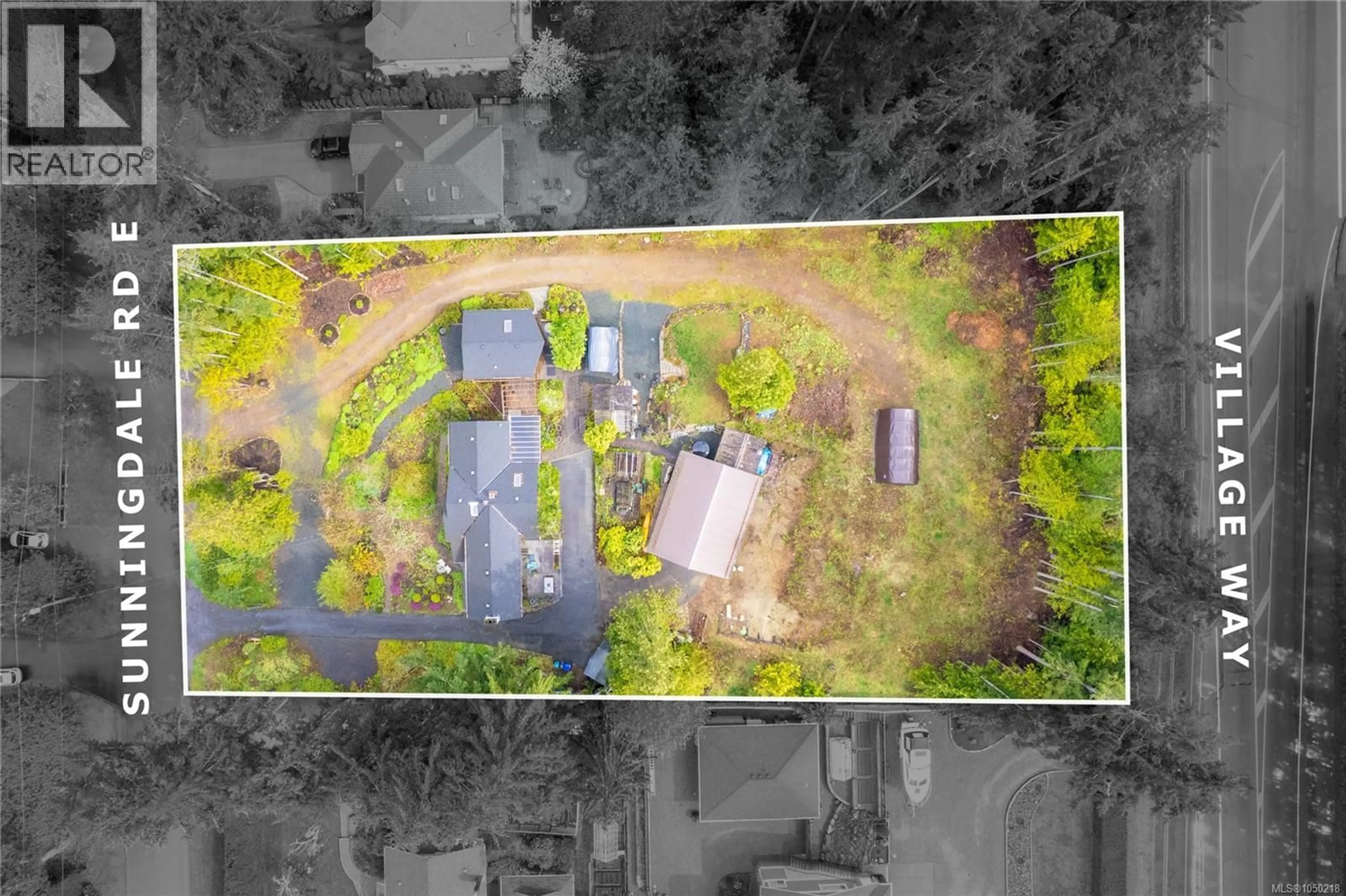 A pic from outside/outdoor area/front of a property/back of a property/a pic from drone, street for 218 SUNNINGDALE ROAD EAST, Qualicum Beach British Columbia V9K1L3