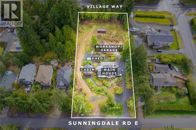 218 SUNNINGDALE ROAD EAST, Qualicum Beach 4