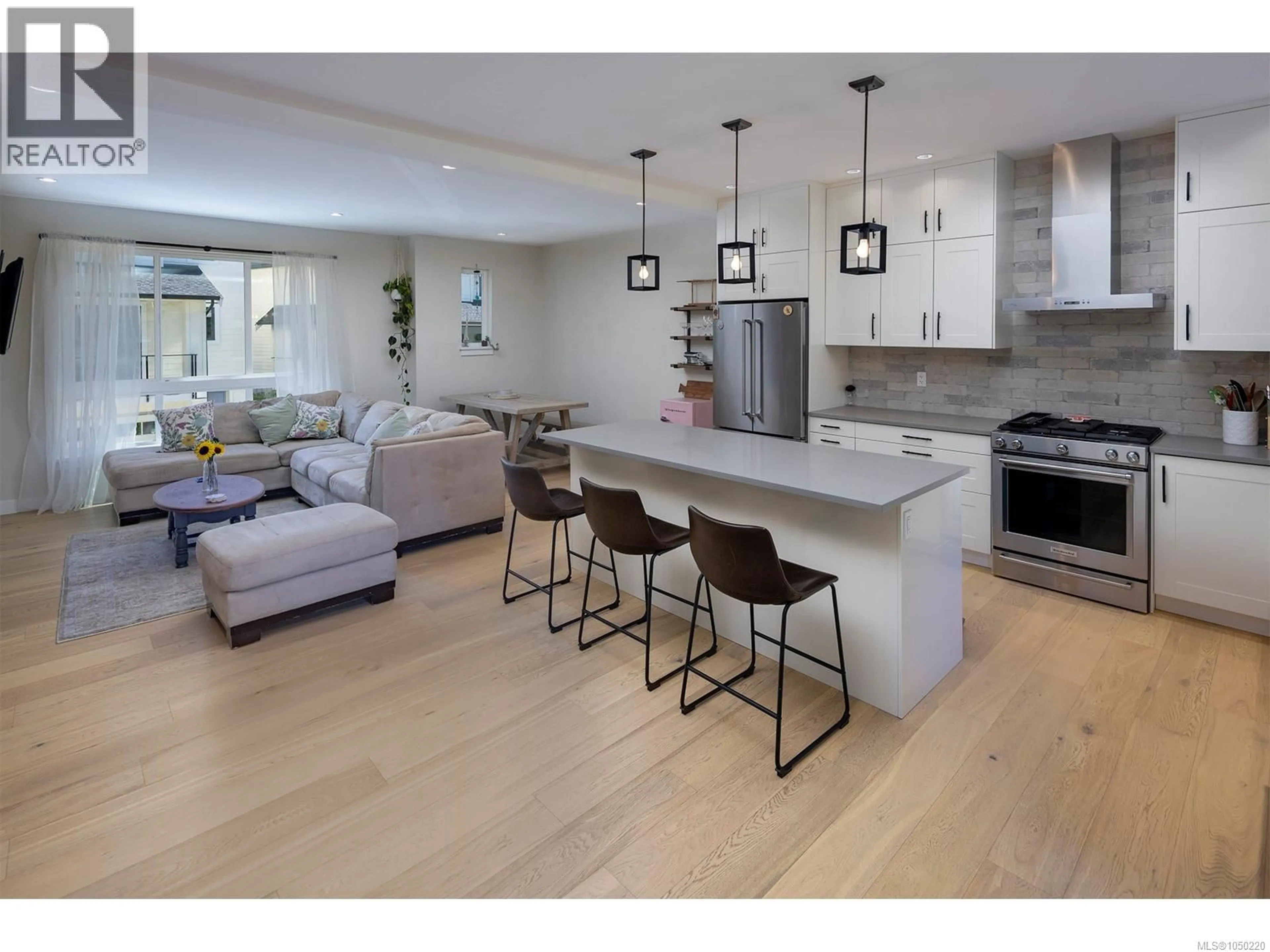Open concept kitchen, unknown for 2835 TURNSTYLE CRESCENT, Langford British Columbia V9B0T8