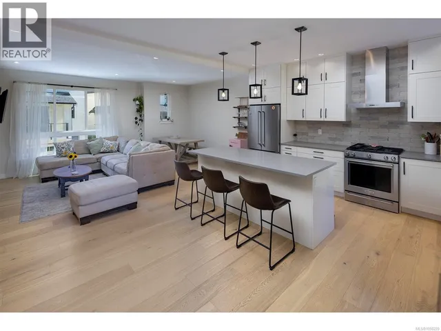 2835 TURNSTYLE CRESCENT, Langford 3
