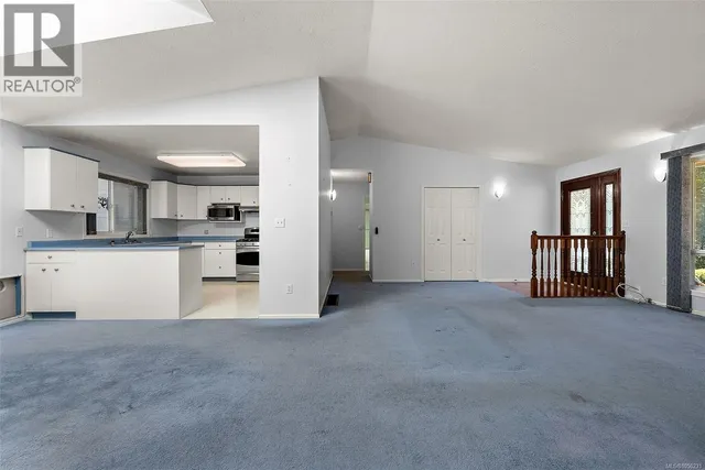 8133 MIRACLE CLOSE, Youbou 5