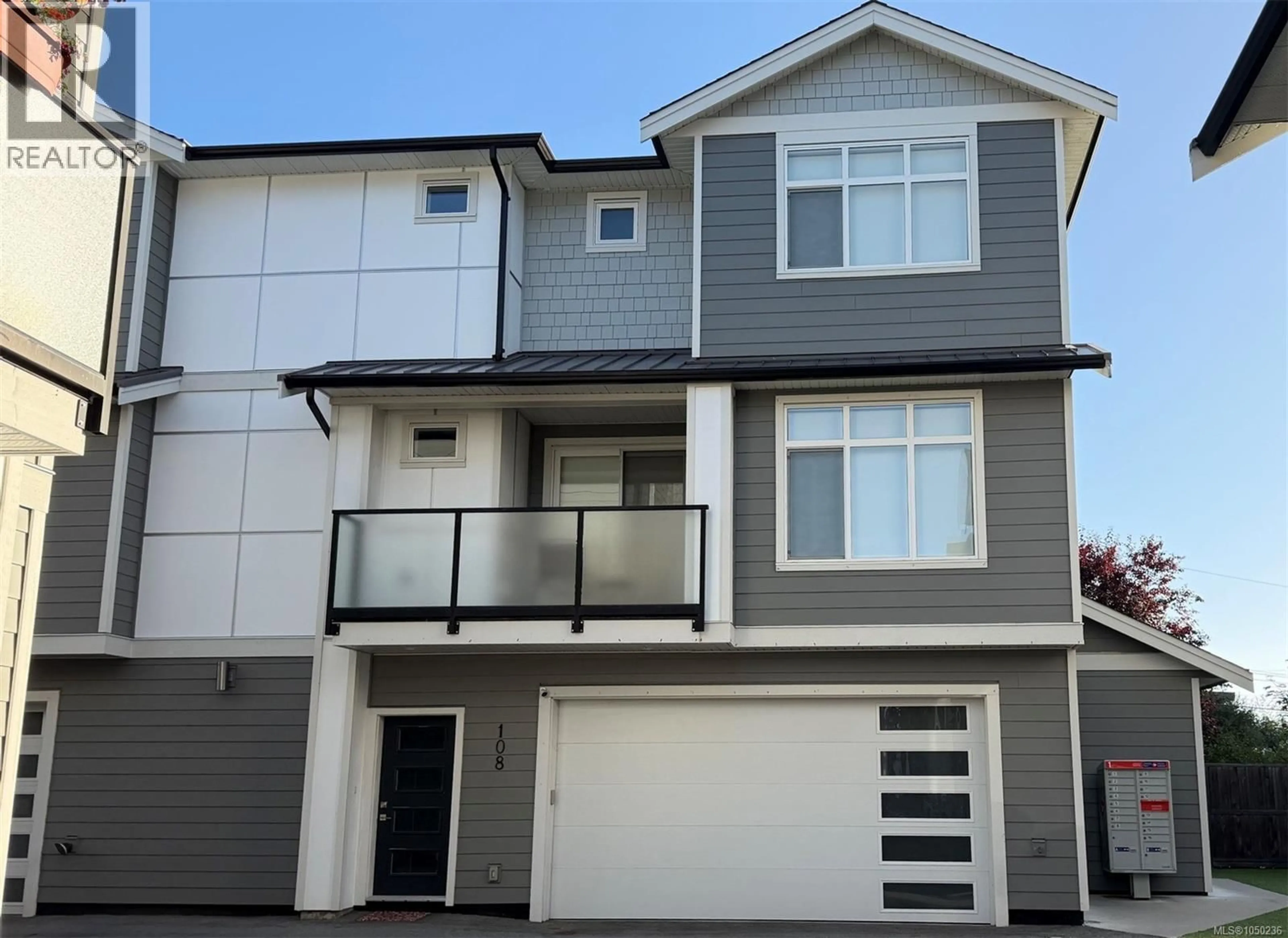 Home with vinyl exterior material, street for 108 - 946 JENKINS AVENUE, Langford British Columbia V9B2N7