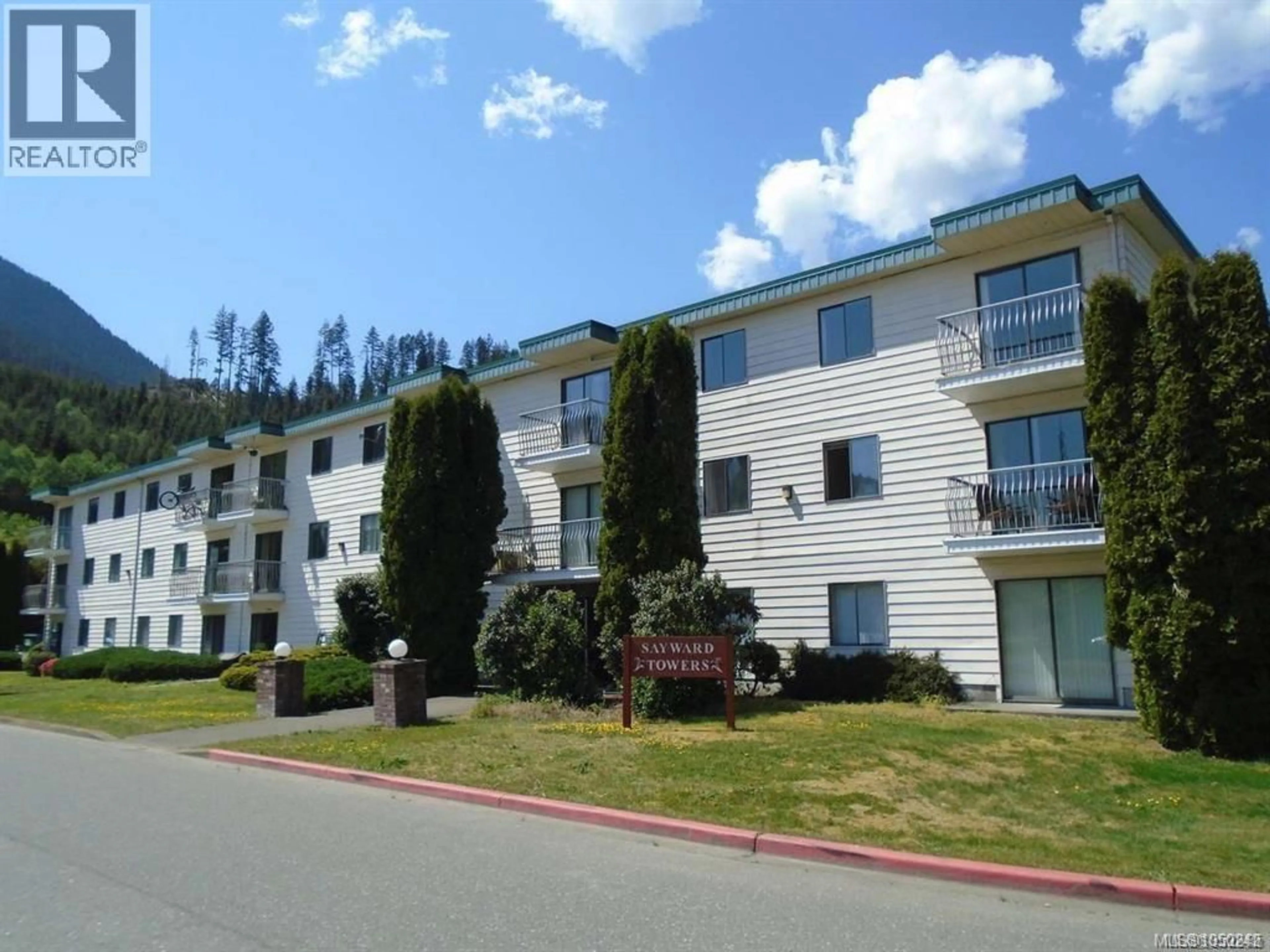 Unknown for 310 - 611 MACMILLAN DRIVE, Sayward British Columbia V0P1R0