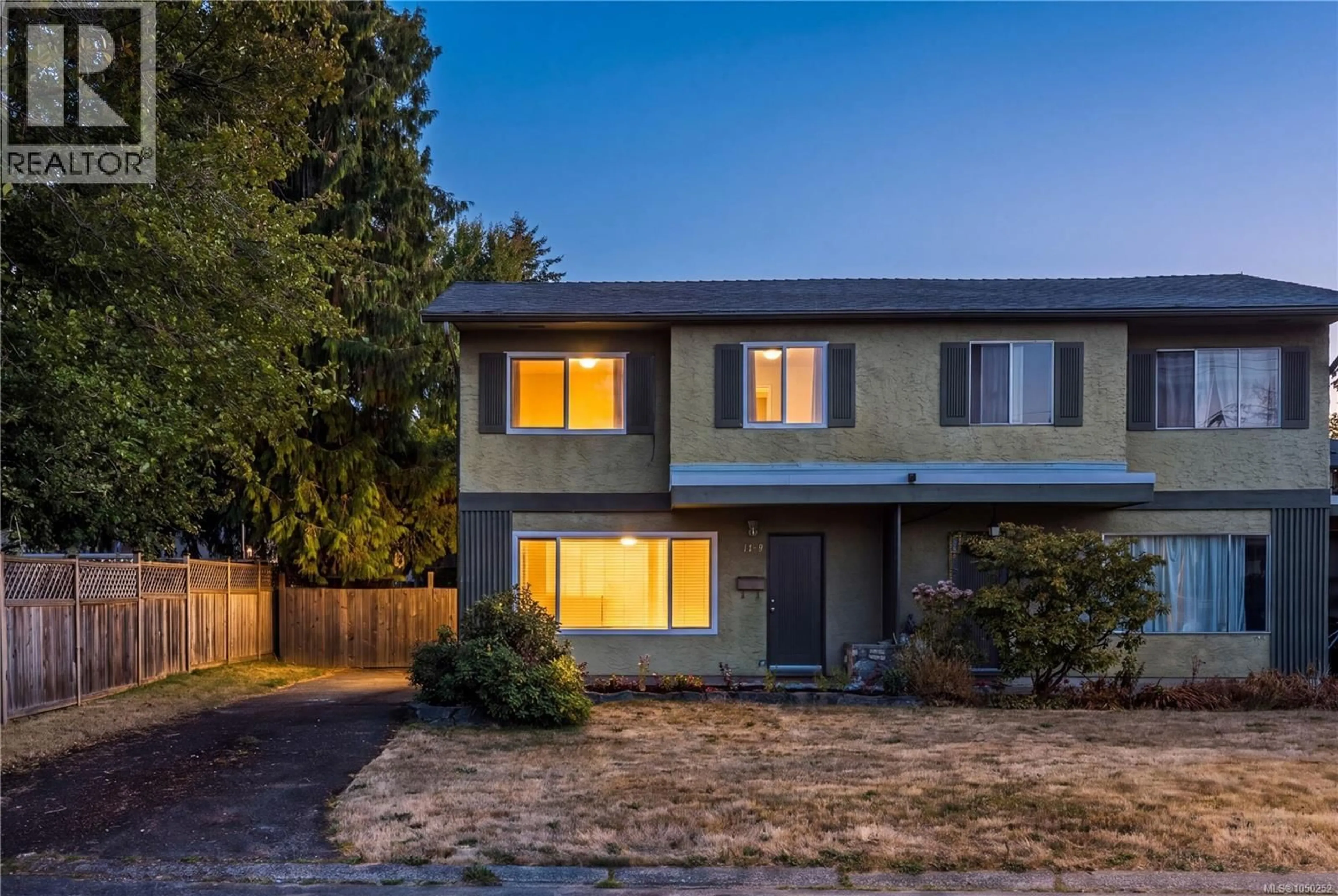 Unknown for 1714 ASHDALE PLACE, Saanich British Columbia V8N1N9