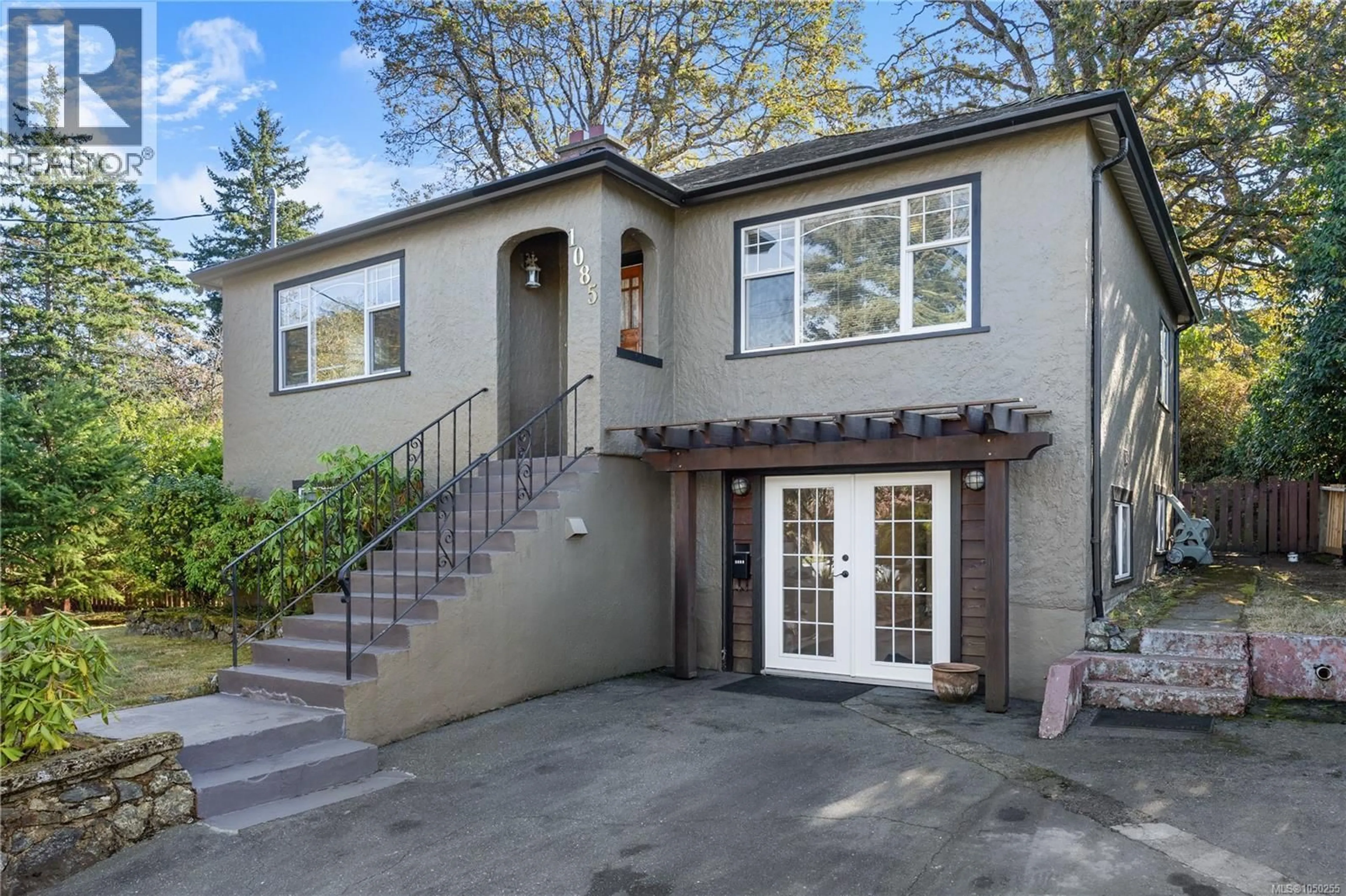 Unknown for 1085 HULFORD STREET, Saanich British Columbia V8X3B5