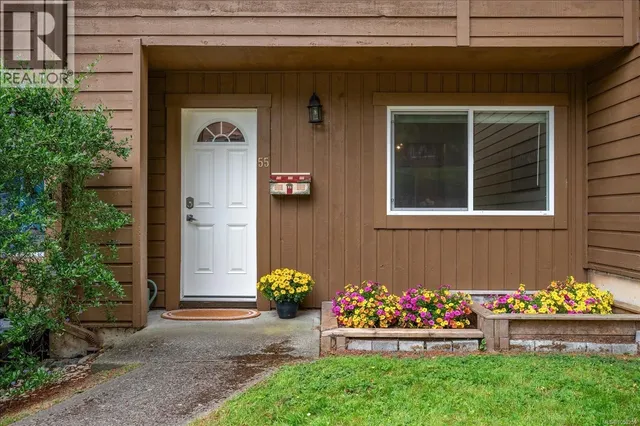 55 - 855 HOWARD AVENUE, Nanaimo 2