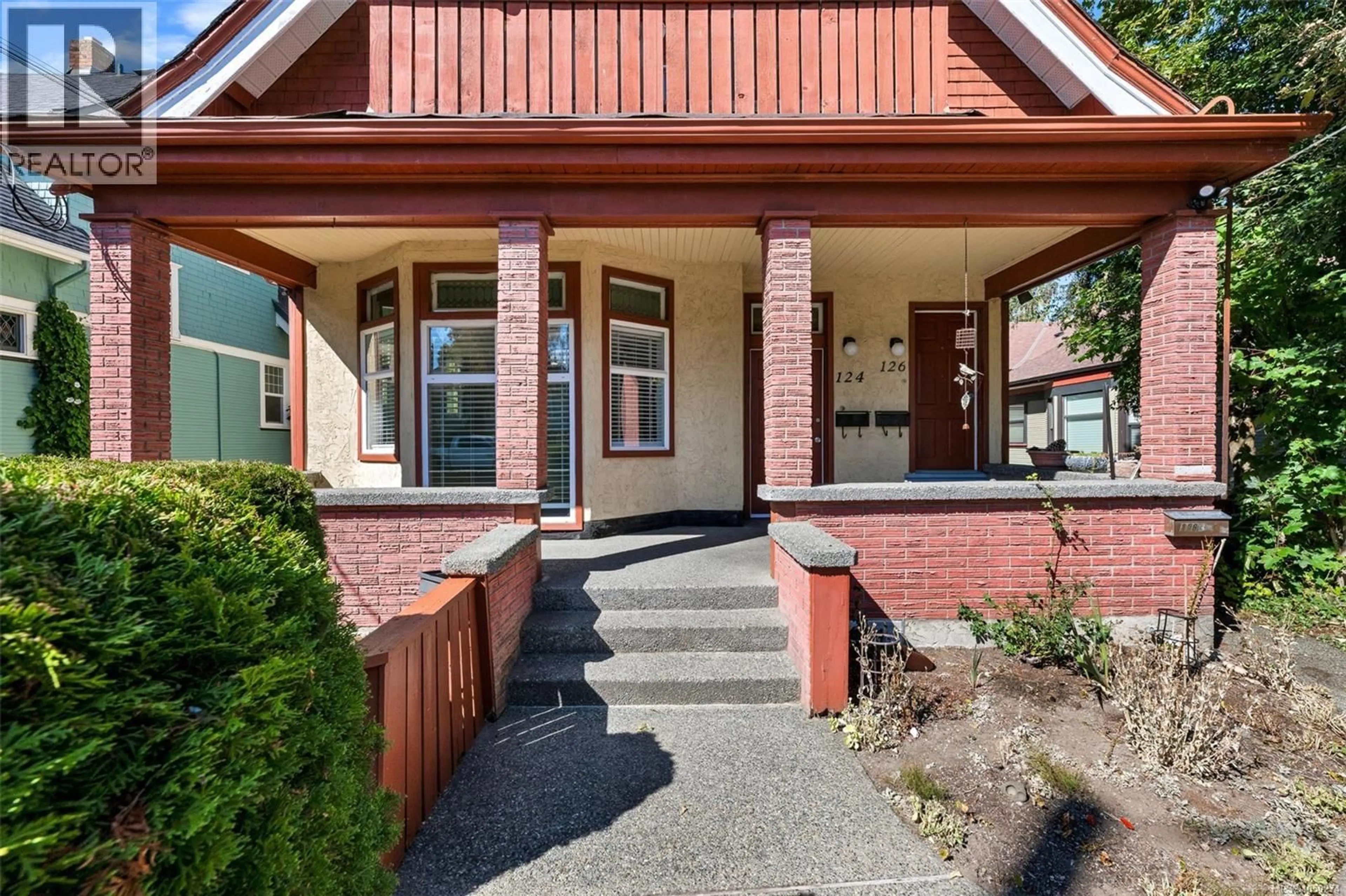 Home with brick exterior material, street for 124 ST. ANDREWS STREET, Victoria British Columbia V8V2M7
