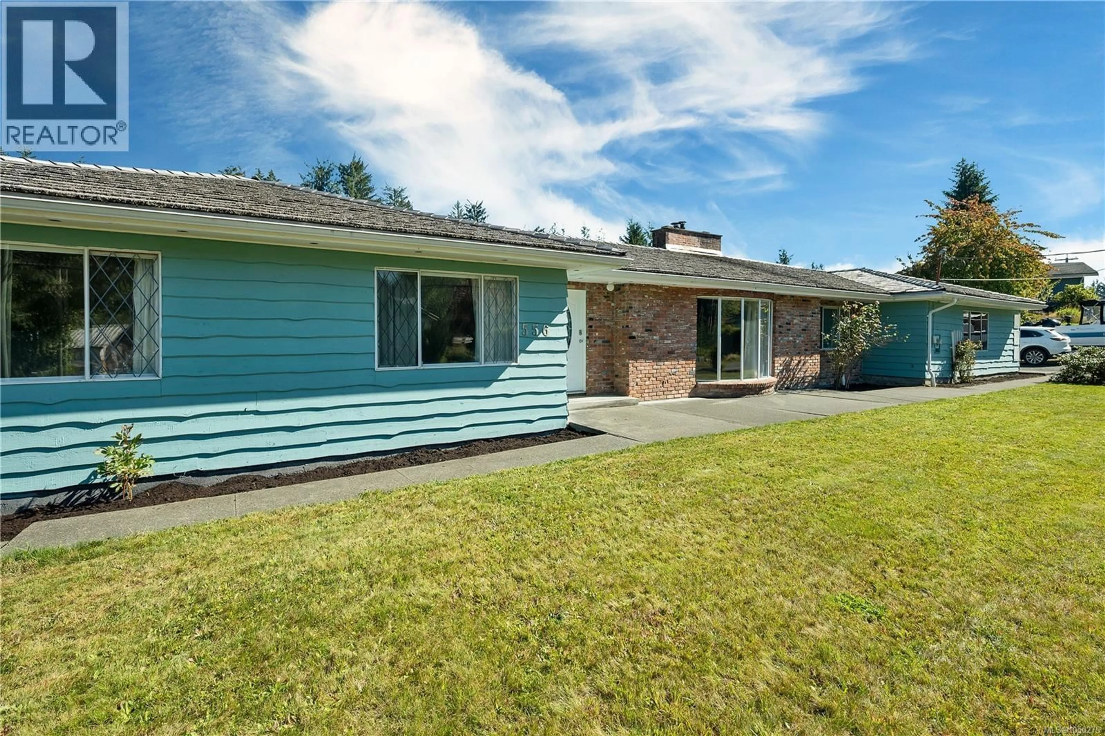 Home with vinyl exterior material, street for 556 COAL HARBOUR ROAD, Port Hardy British Columbia V0N1K0