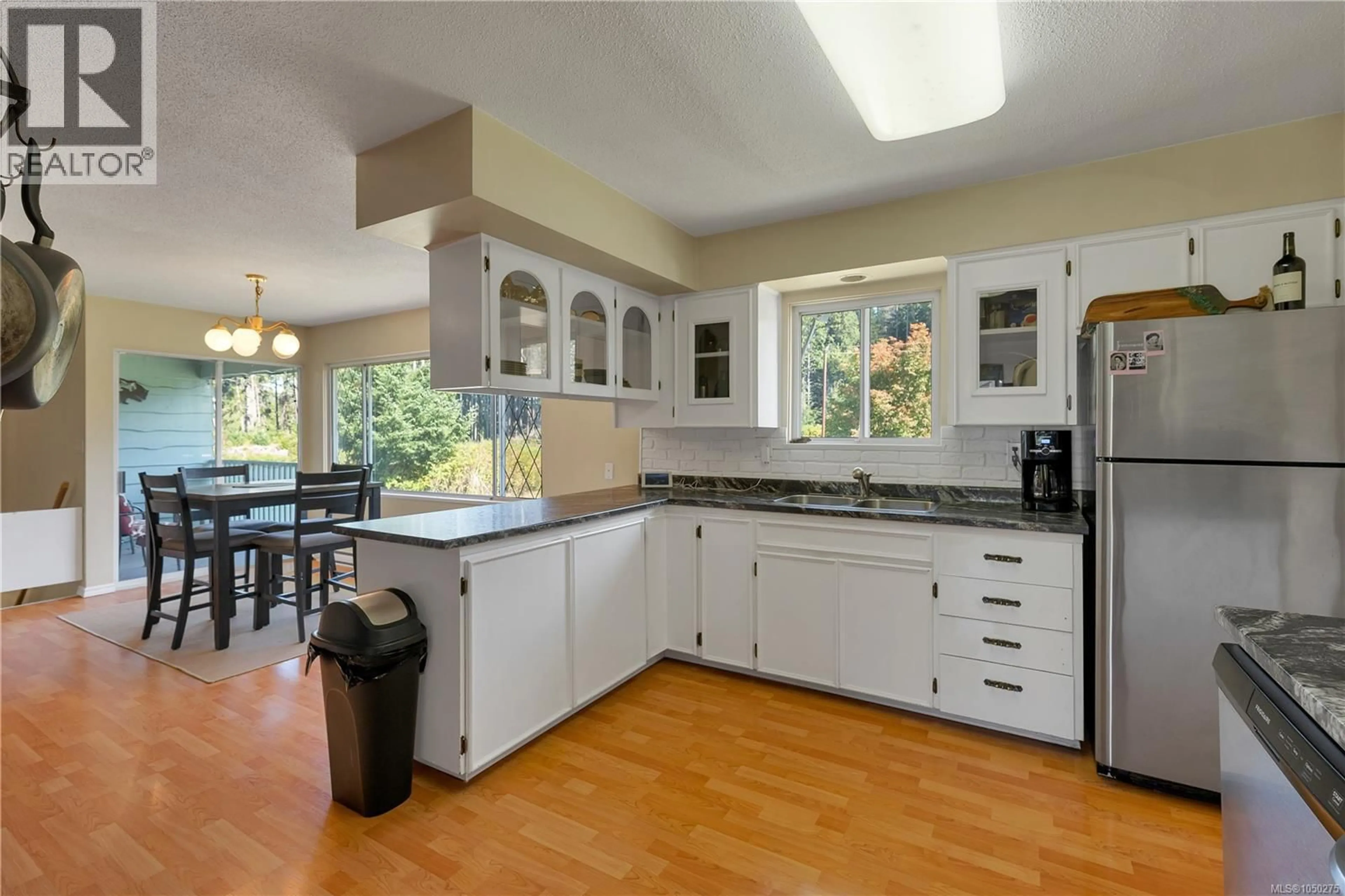 Open concept kitchen, unknown for 556 COAL HARBOUR ROAD, Port Hardy British Columbia V0N1K0