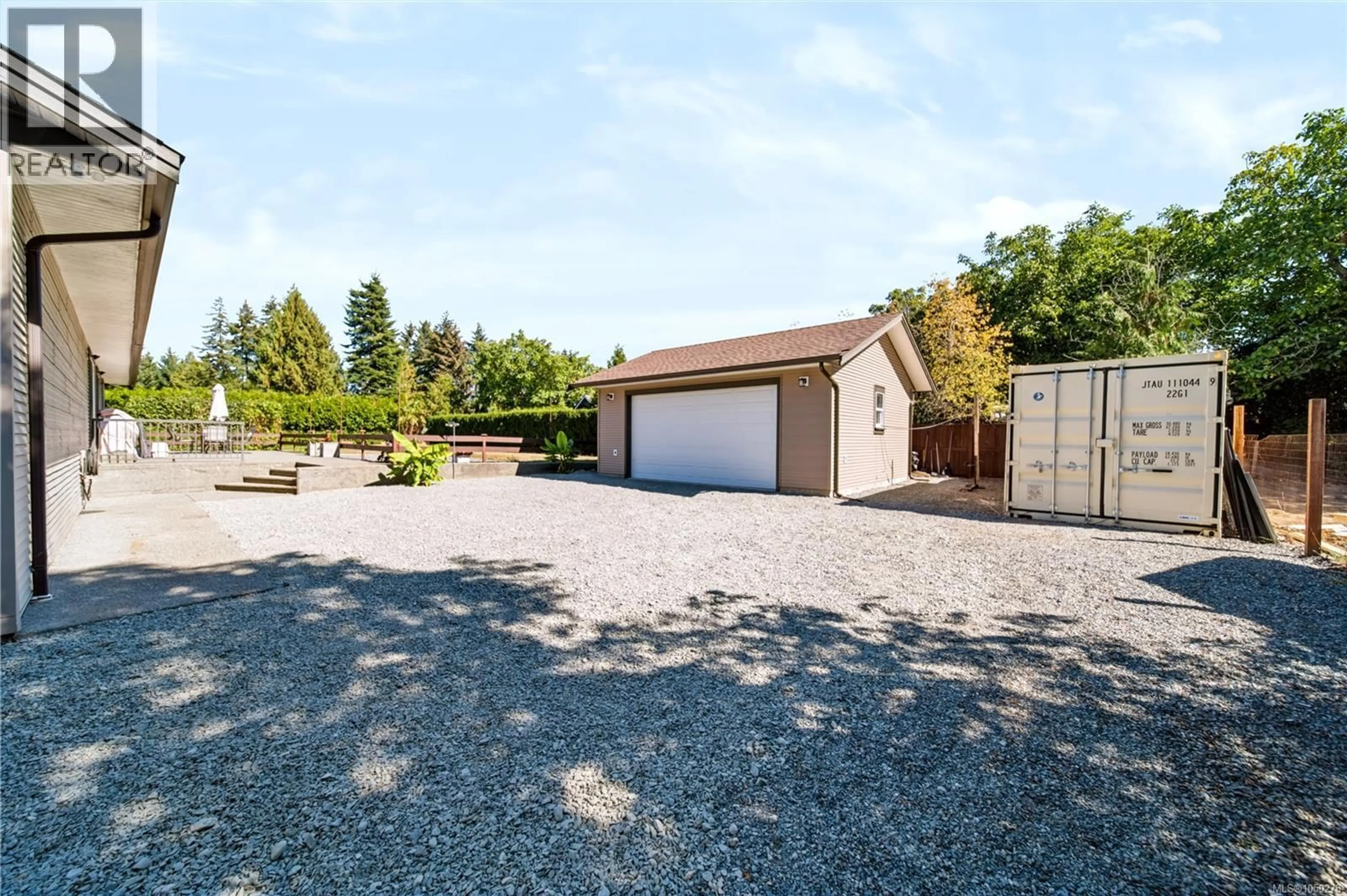 A pic from outside/outdoor area/front of a property/back of a property/a pic from drone, street for 2070 SARAS WAY, Nanaimo British Columbia V9X1K6