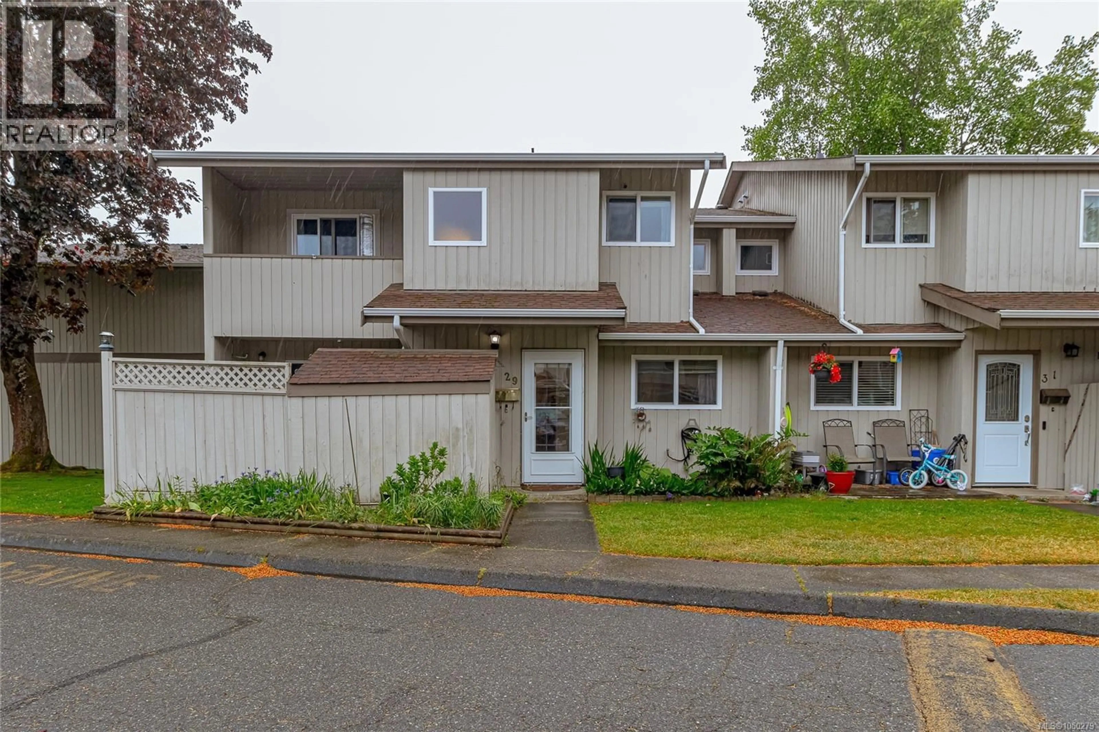 Home with vinyl exterior material, street for 29 - 2771 SPENCER ROAD, Langford British Columbia V9B4E2