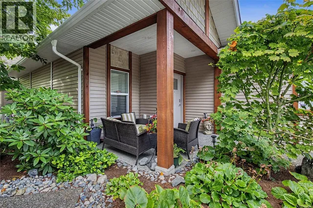 4165 EMERALD WOODS PLACE, Nanaimo 2