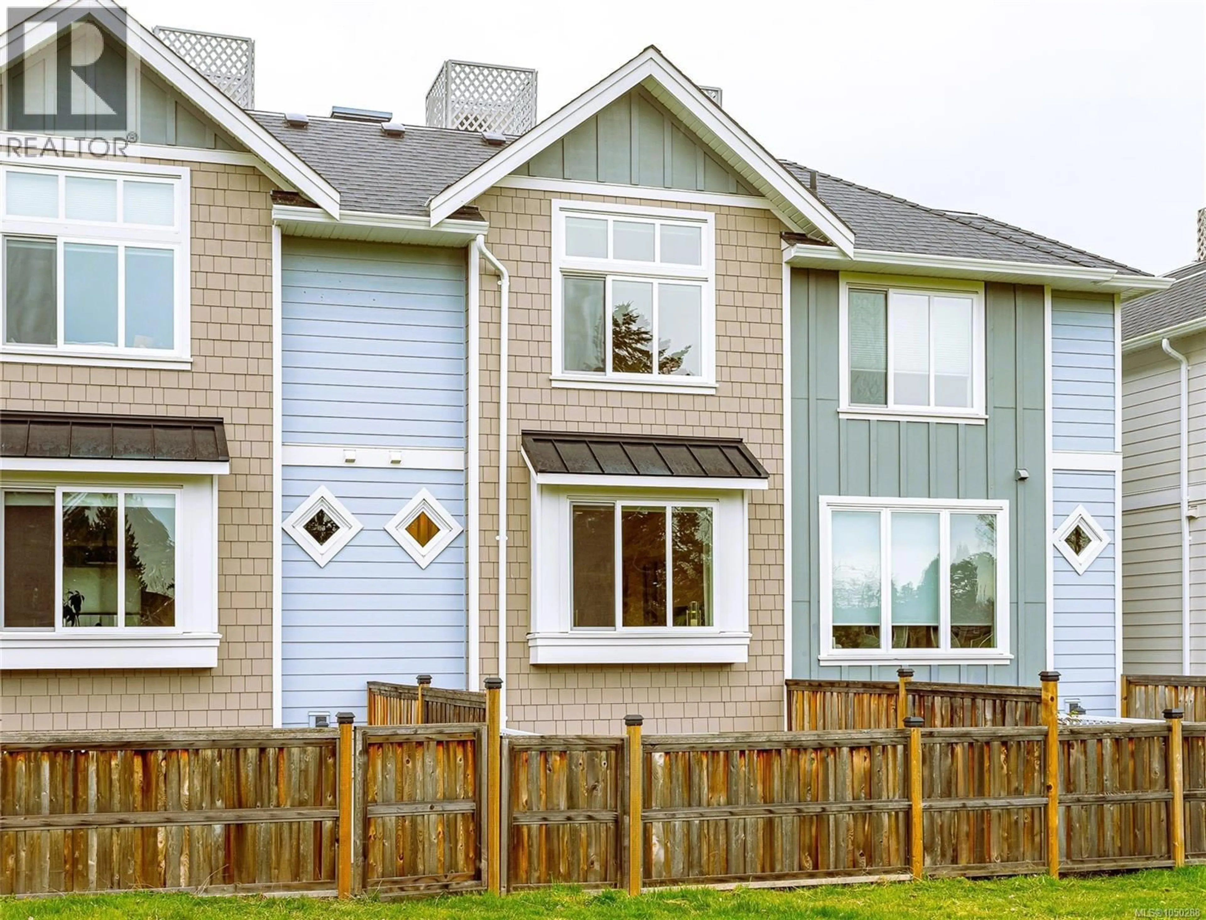 Home with vinyl exterior material, street for 13 - 10480 RESTHAVEN DRIVE, Sidney British Columbia V8L3H7