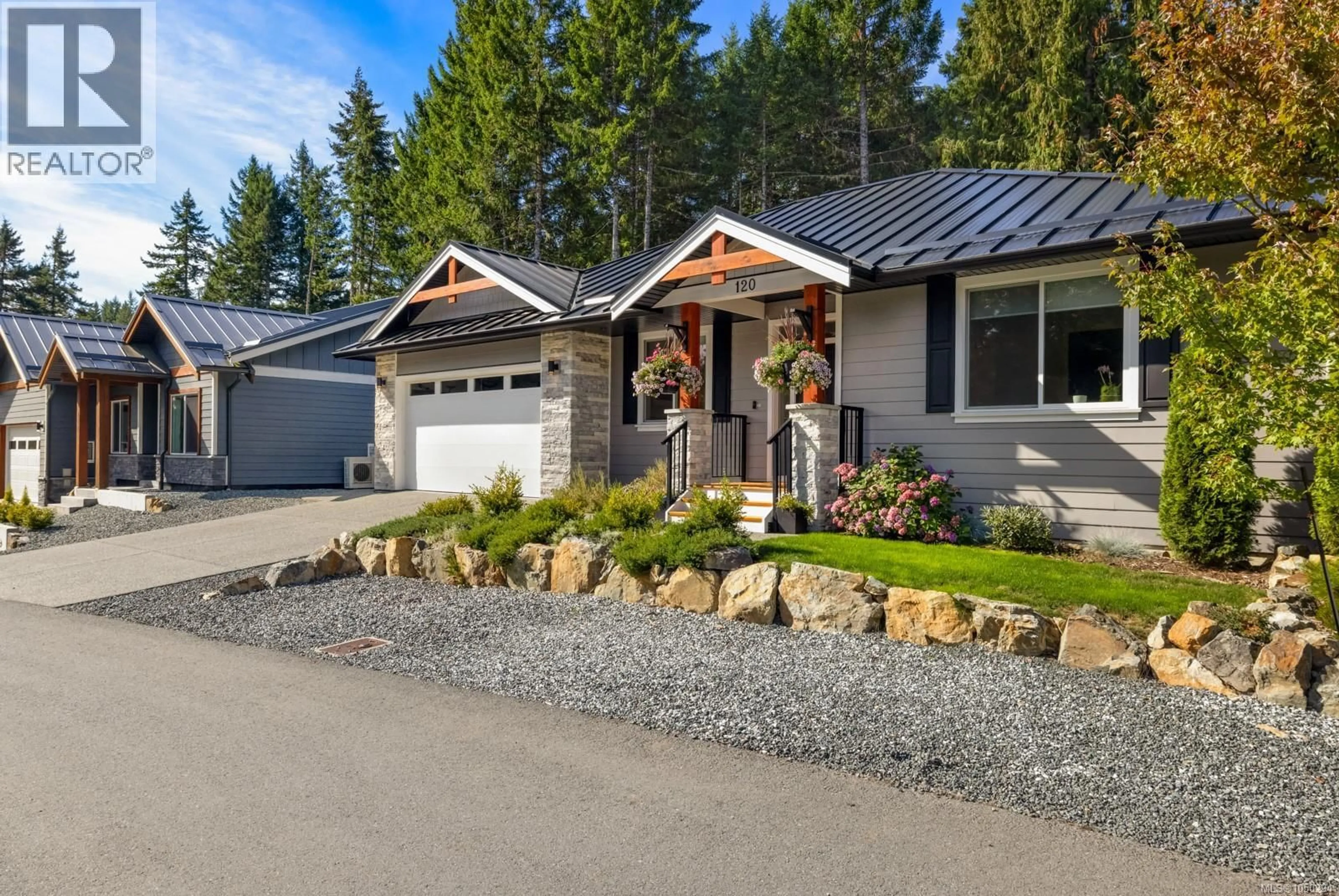 Home with vinyl exterior material, street for 120 TRAILHEAD CIRCLE, Shawnigan Lake British Columbia V8H2J1