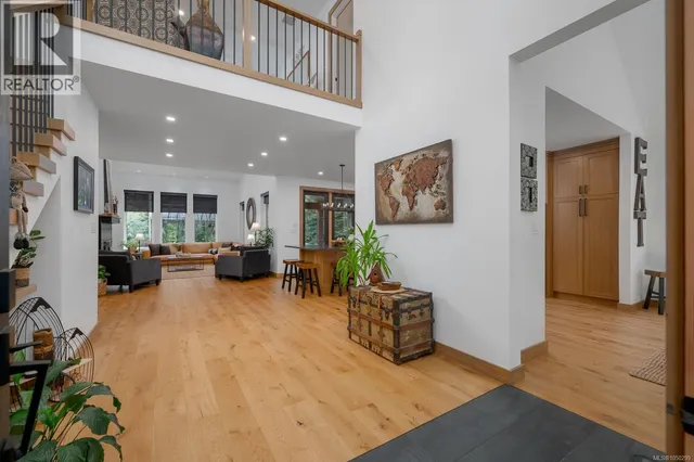 5625 WILLOW ROAD, Port Alberni 2