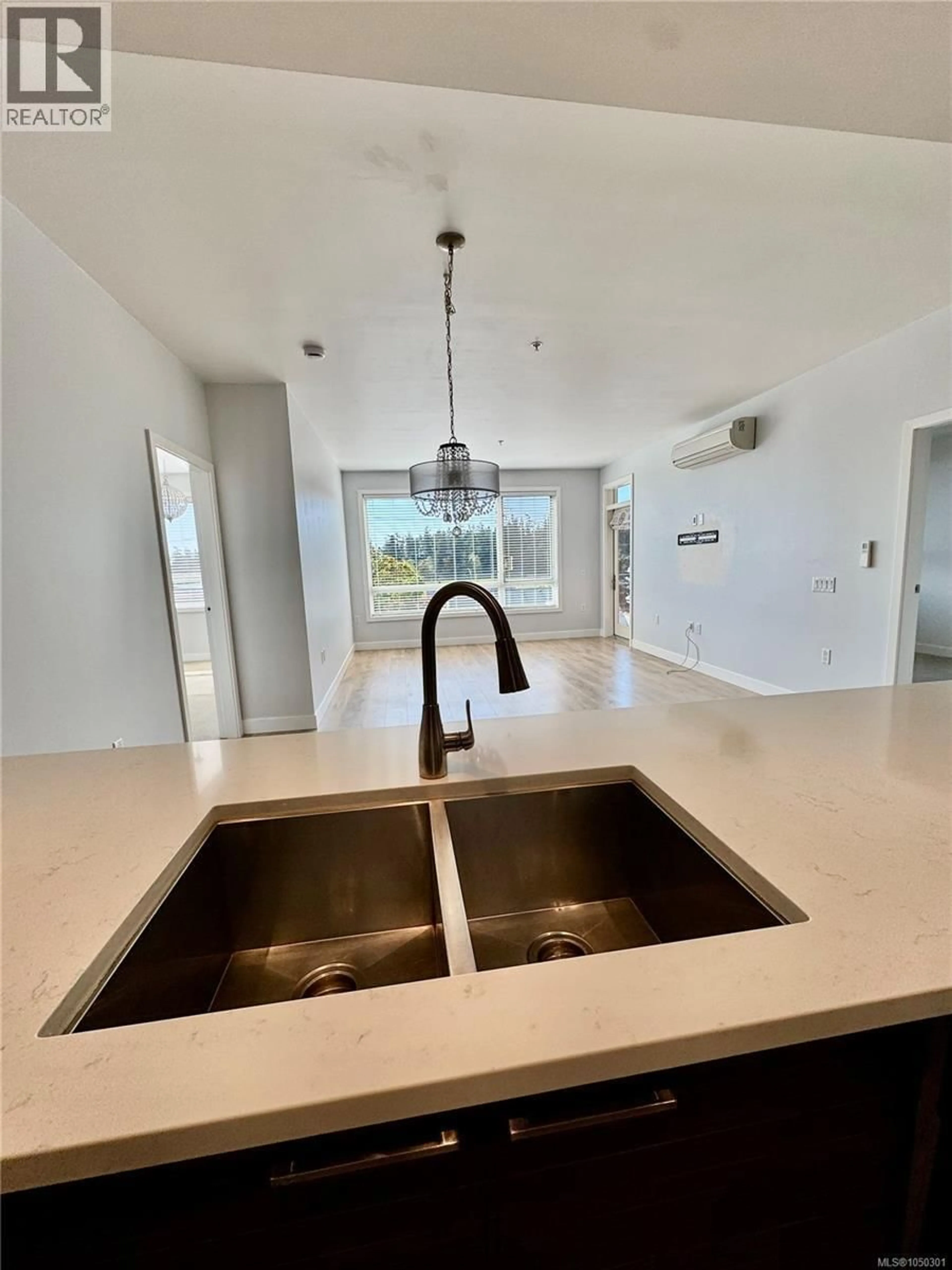 Open concept kitchen, ceramic/tile floor for 303 - 300 BELMONT ROAD, Colwood British Columbia V9C1B1