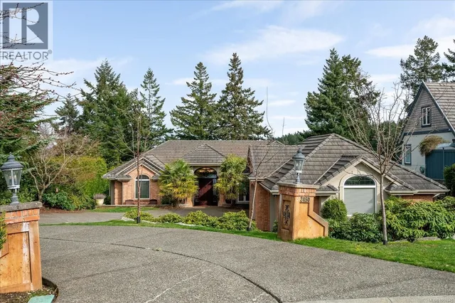 2450 AINSLEY PLACE, Nanoose Bay 5