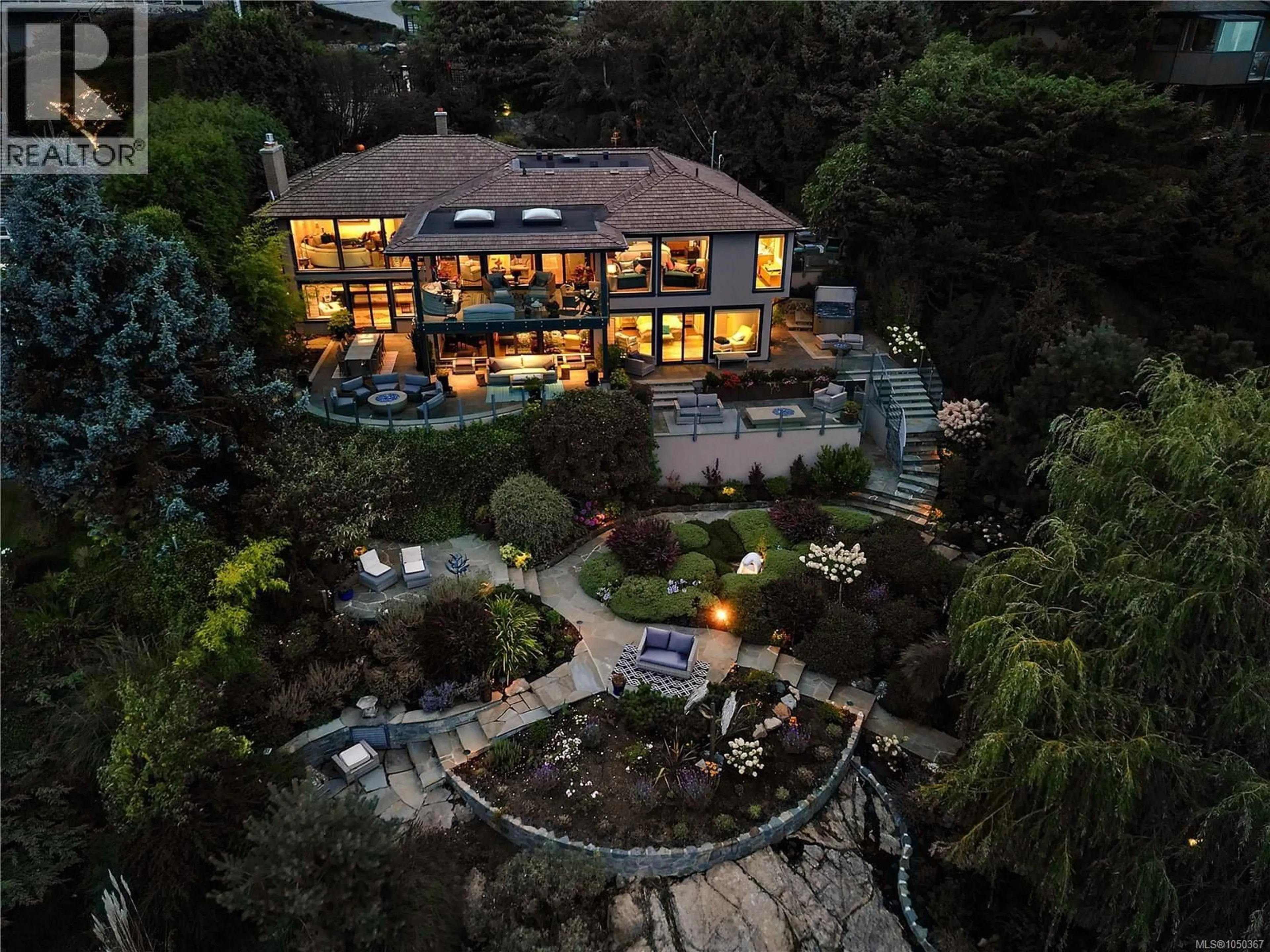 A pic from outside/outdoor area/front of a property/back of a property/a pic from drone, unknown for 2920 MT. BAKER VIEW ROAD, Saanich British Columbia V8N1Z5