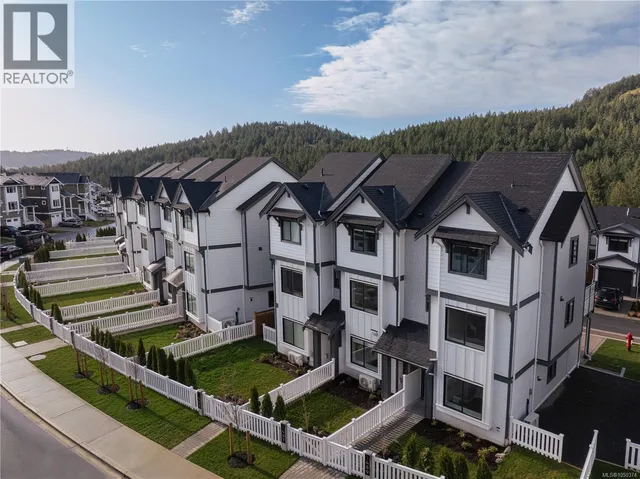 1503 ATLAS DRIVE, Langford 3