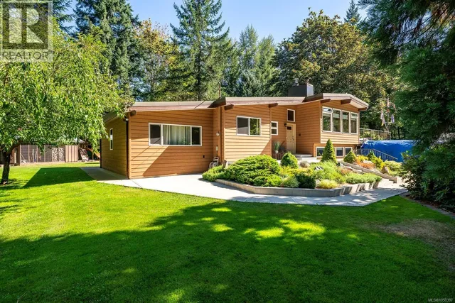 3742 JAMES CRESCENT, Black Creek 3