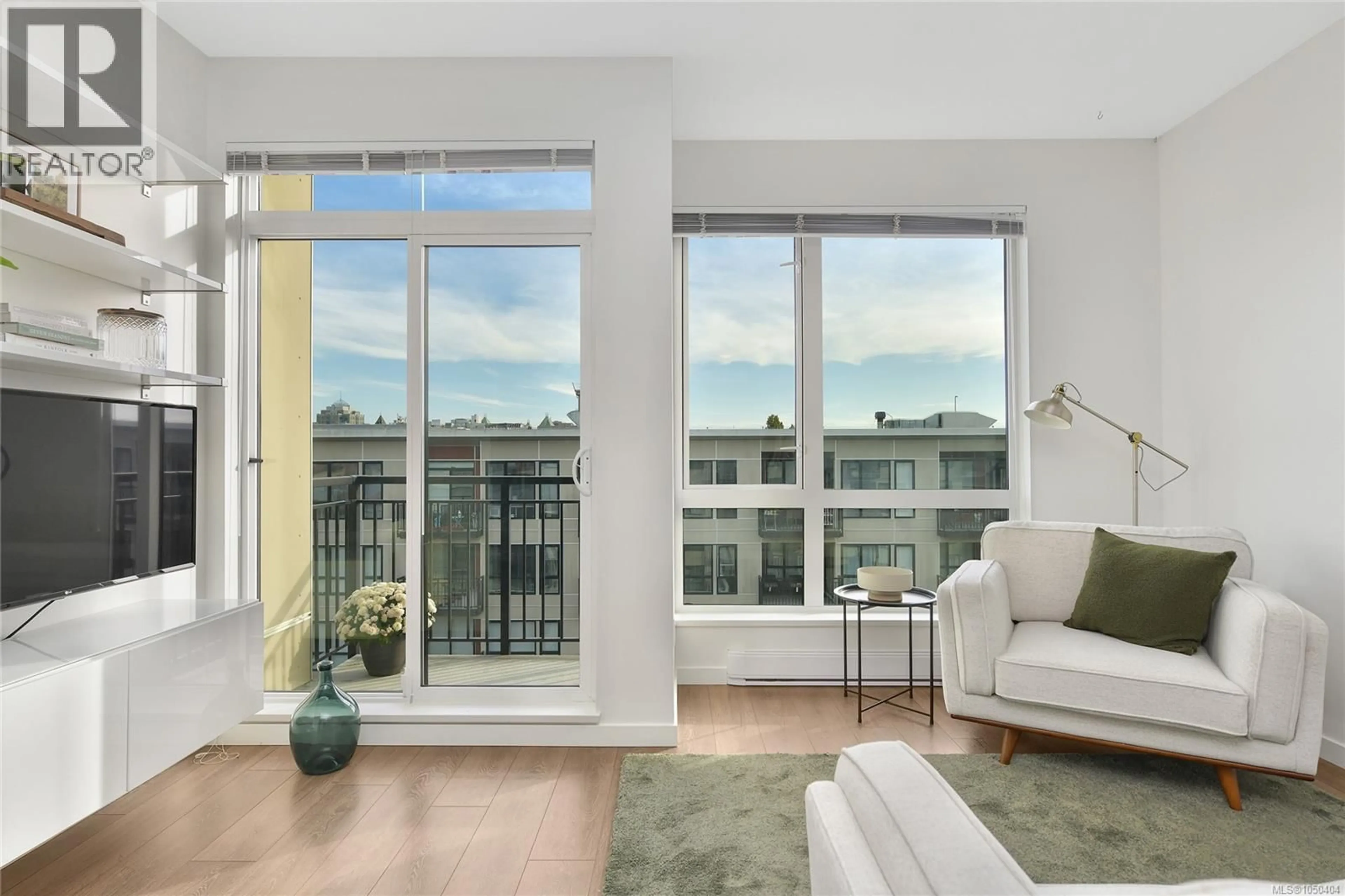 Living room with furniture, unknown for 516 - 517 FISGARD STREET, Victoria British Columbia V8W0C5