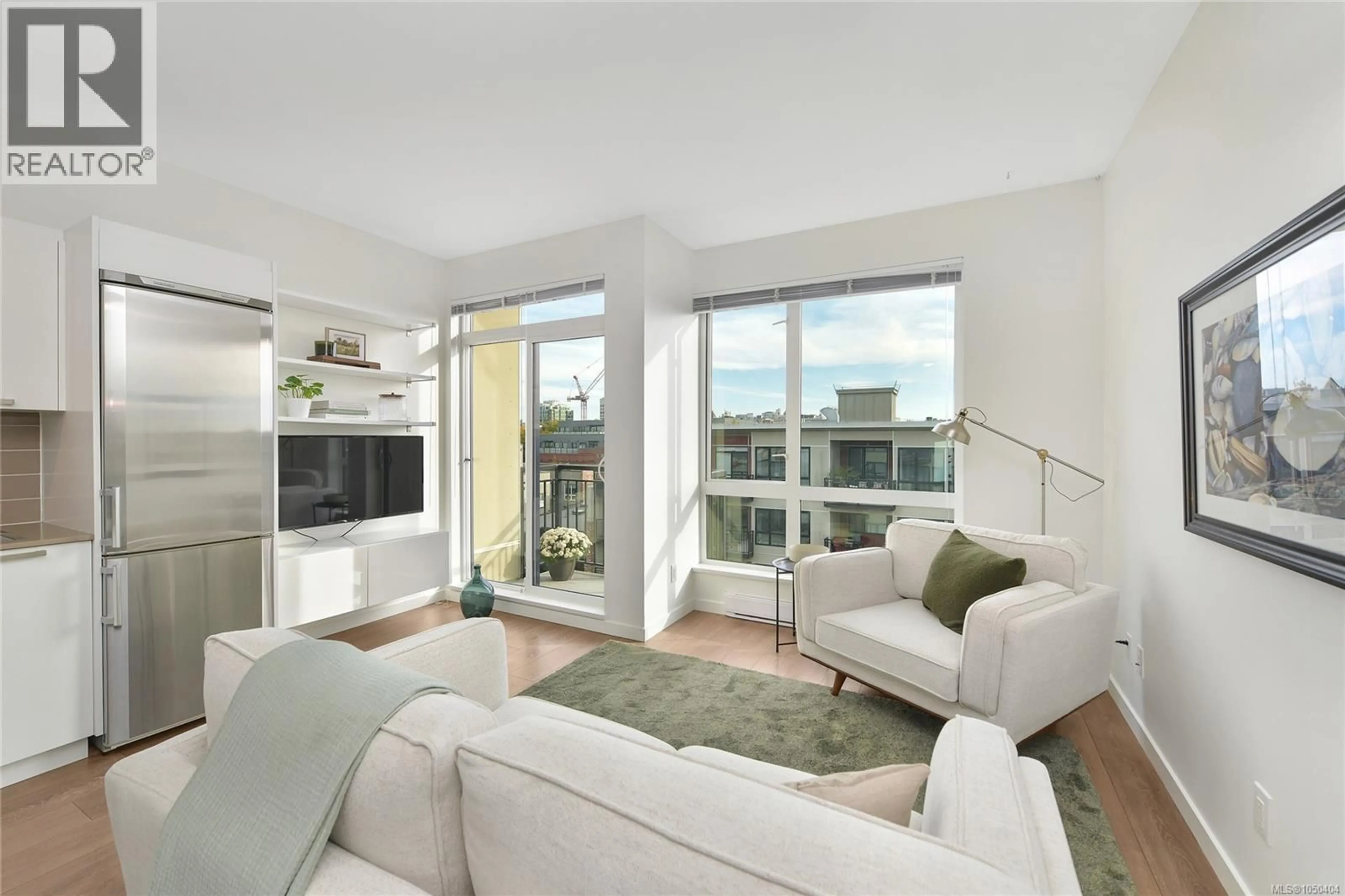 Living room with furniture, unknown for 516 - 517 FISGARD STREET, Victoria British Columbia V8W0C5