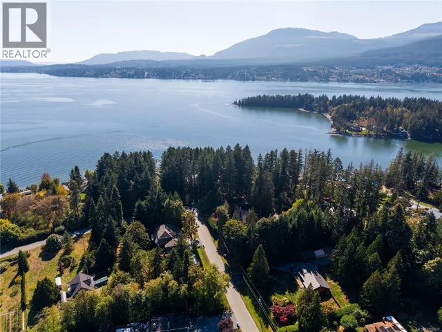 3838 FEARN WAY, Ladysmith