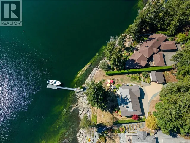 3838 FEARN WAY, Ladysmith 2