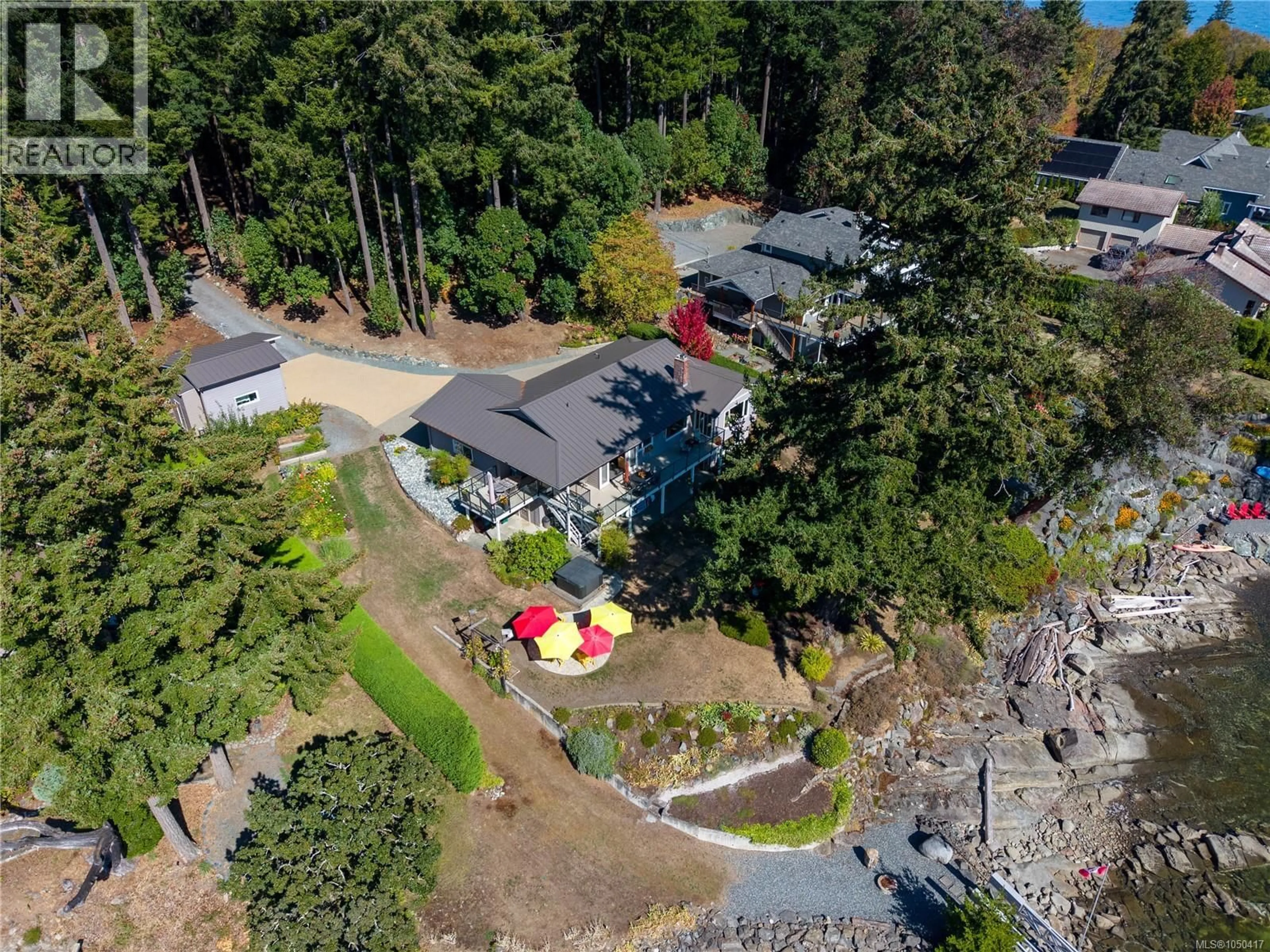 A pic from outside/outdoor area/front of a property/back of a property/a pic from drone, unknown for 3838 FEARN WAY, Ladysmith British Columbia V9G1K7