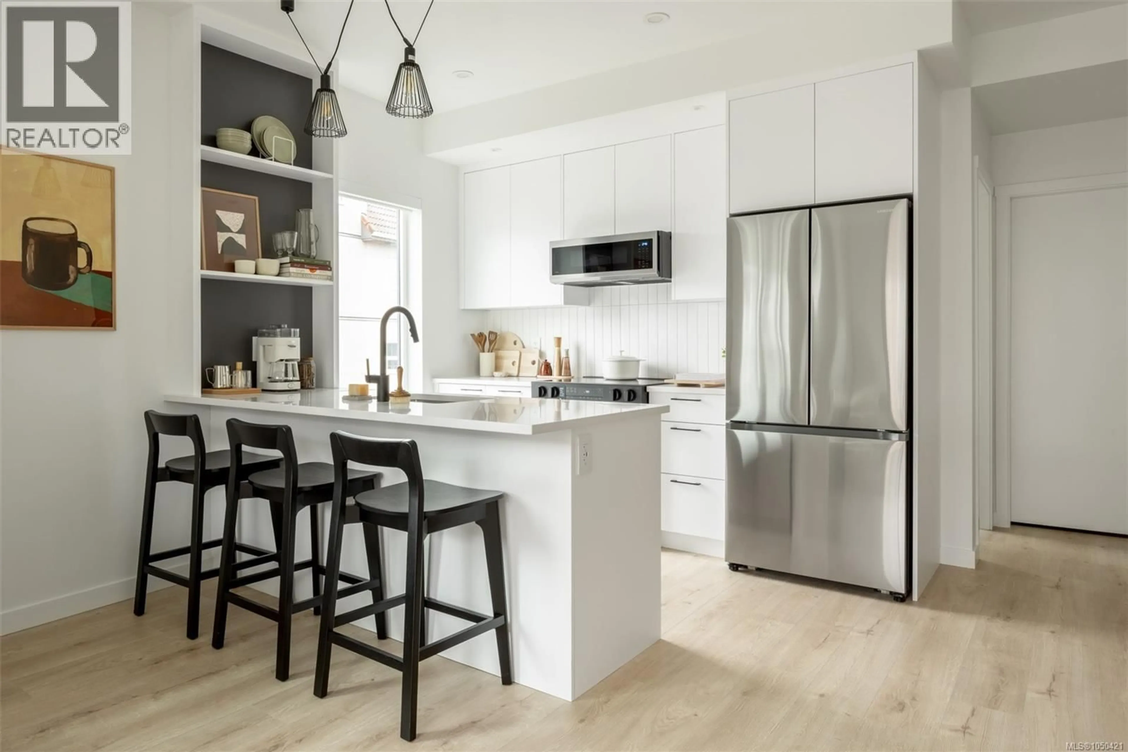 Open concept kitchen, unknown for 211 - 1075 TILLICUM ROAD, Esquimalt British Columbia V9A2A4
