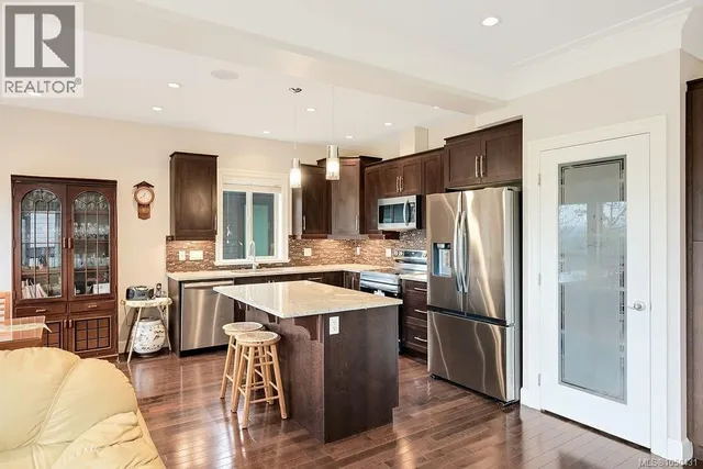 110 - 1177 DEERVIEW PLACE, Langford 5