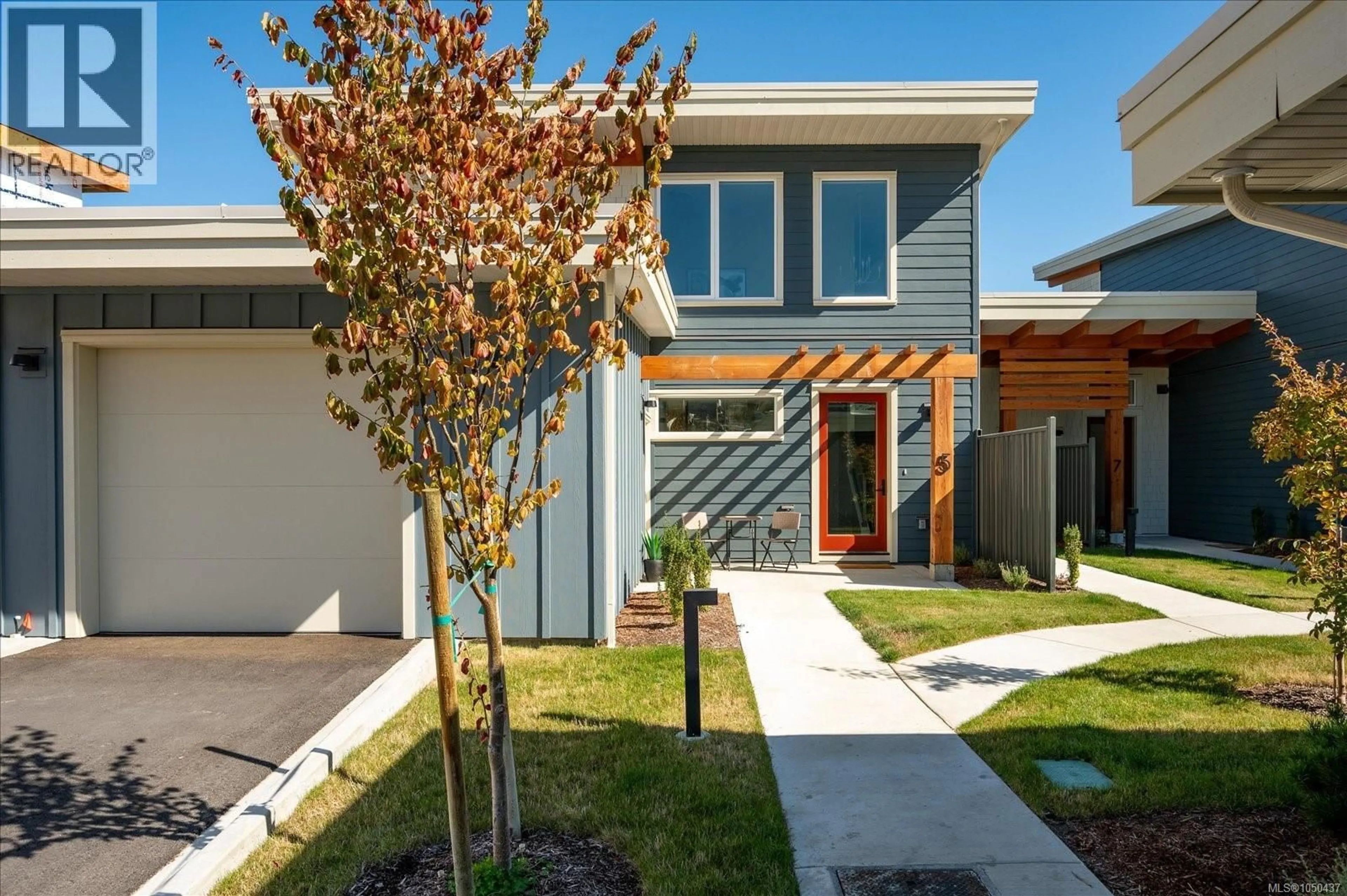 Home with brick exterior material, street for 8 - 152 MARINA VIEW DRIVE, Ladysmith British Columbia V9G1K4