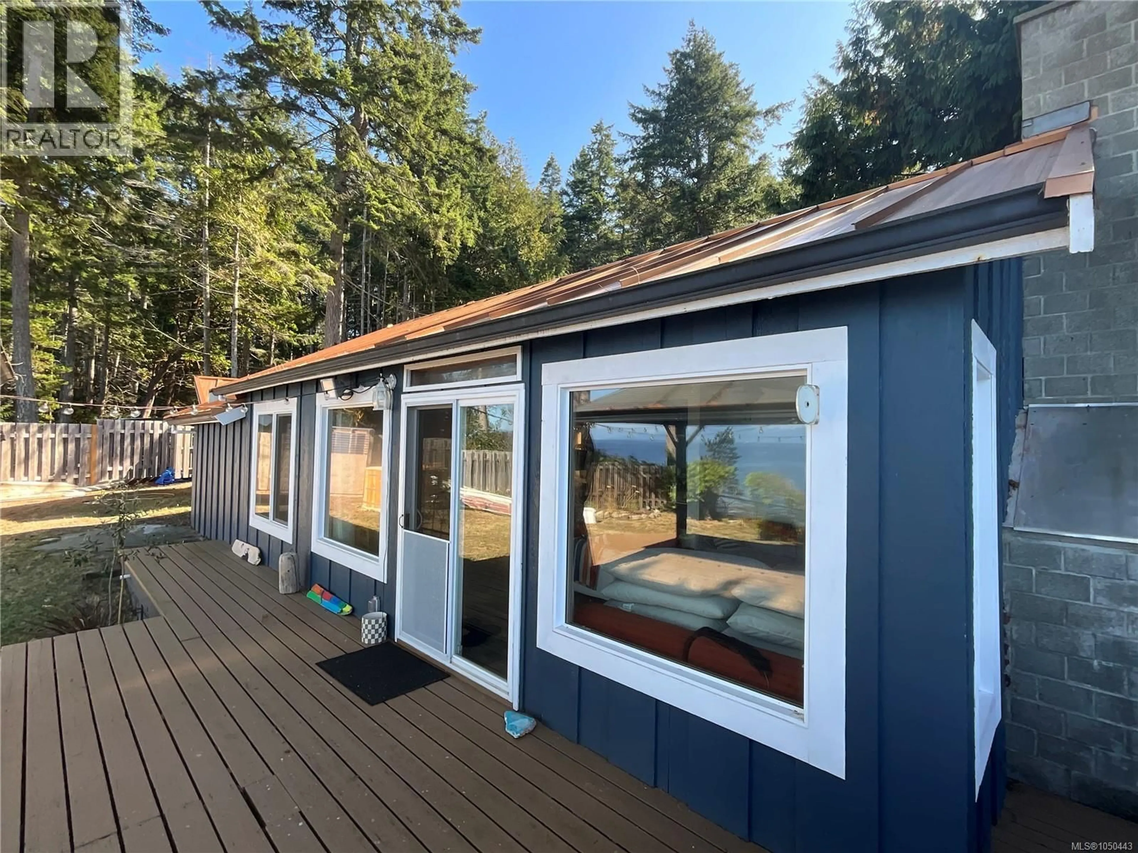Home with vinyl exterior material, water/lake/river/ocean view for 532 BERRY POINT ROAD, Gabriola Island British Columbia V0R1X1