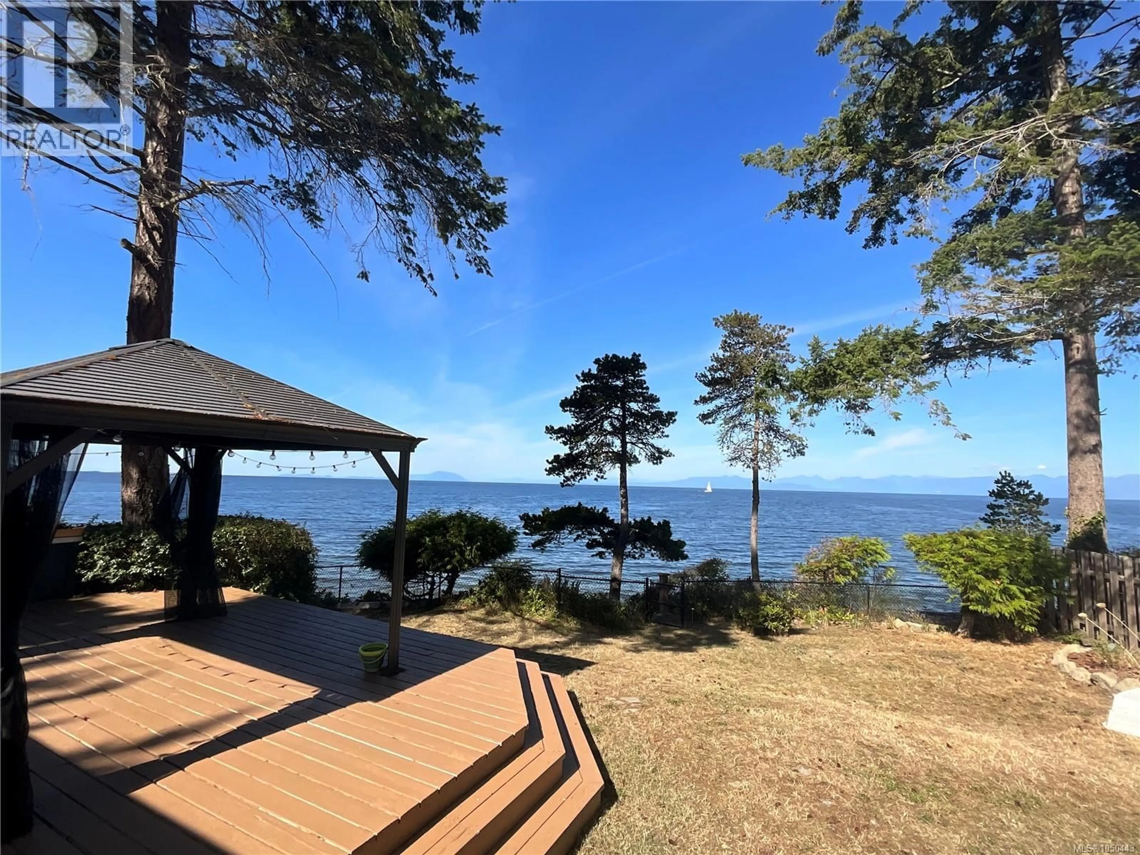 A pic from outside/outdoor area/front of a property/back of a property/a pic from drone, water/lake/river/ocean view for 532 BERRY POINT ROAD, Gabriola Island British Columbia V0R1X1