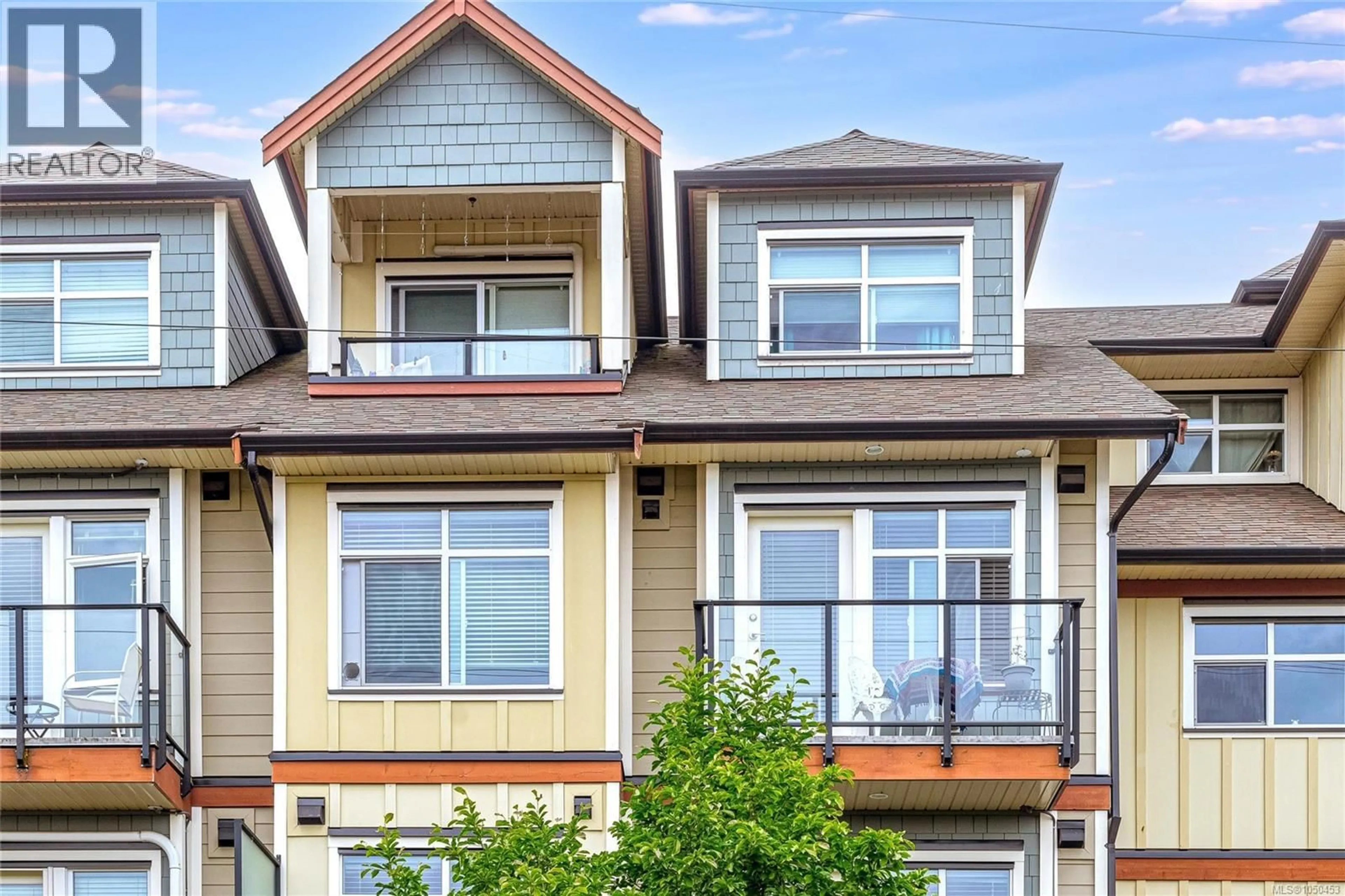 Home with vinyl exterior material, unknown for 303 - 5822 GARDEN STREET, Duncan British Columbia V9L3V9
