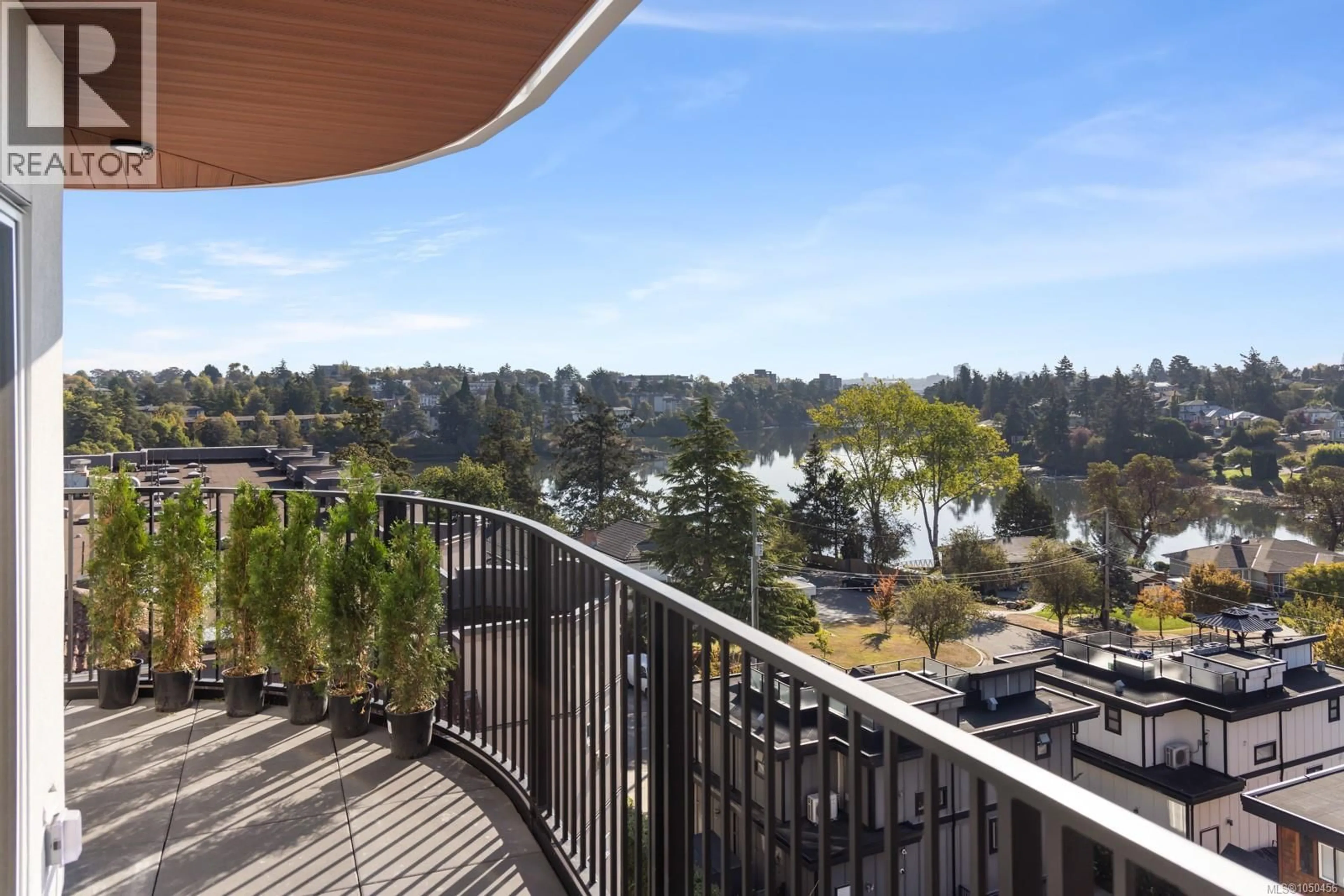 Balcony in the apartment, water/lake/river/ocean view for 505 - 1075 TILLICUM ROAD, Esquimalt British Columbia V9A2A4